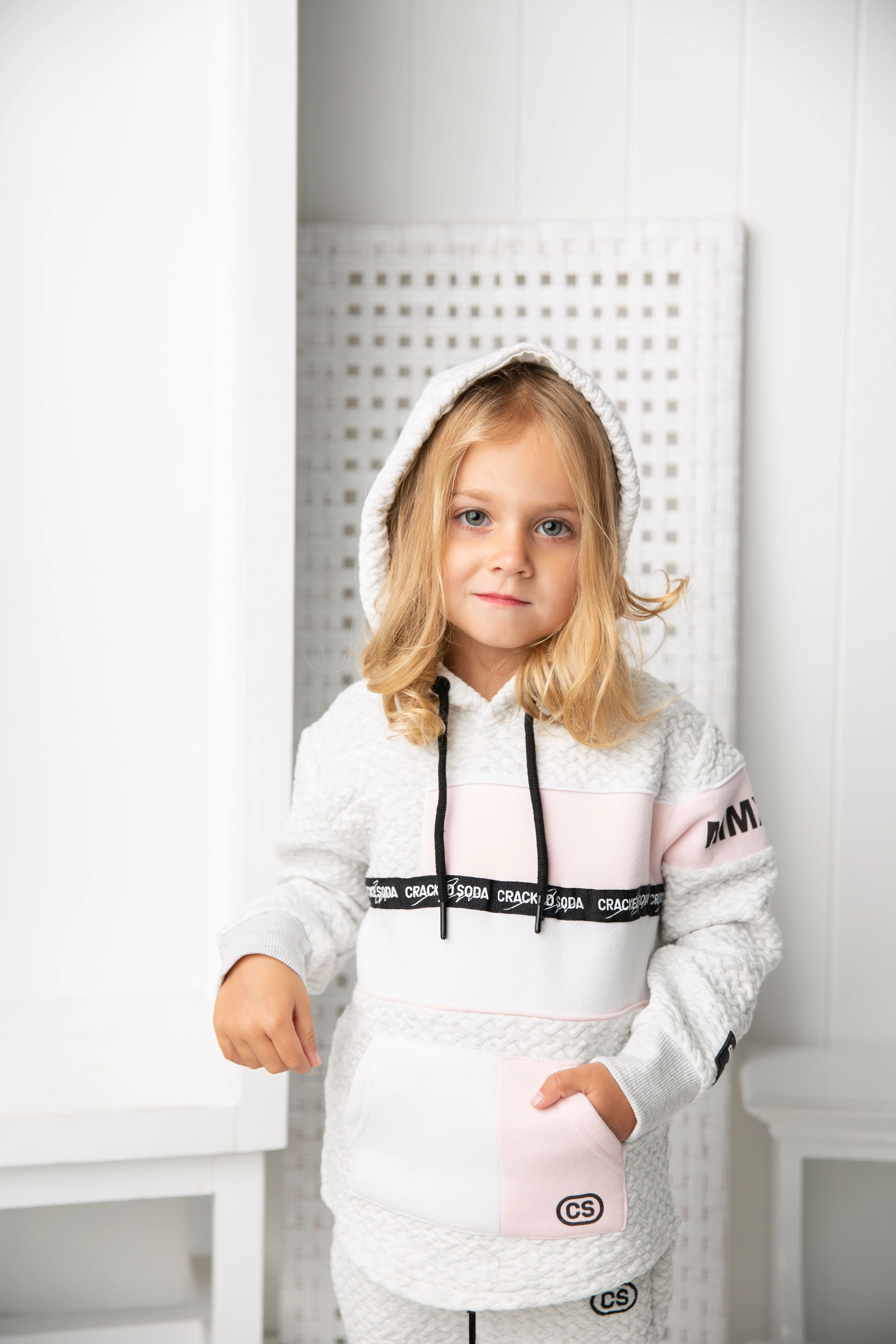 Alaska Textured Hoodie - Grey & Pink - Image 3