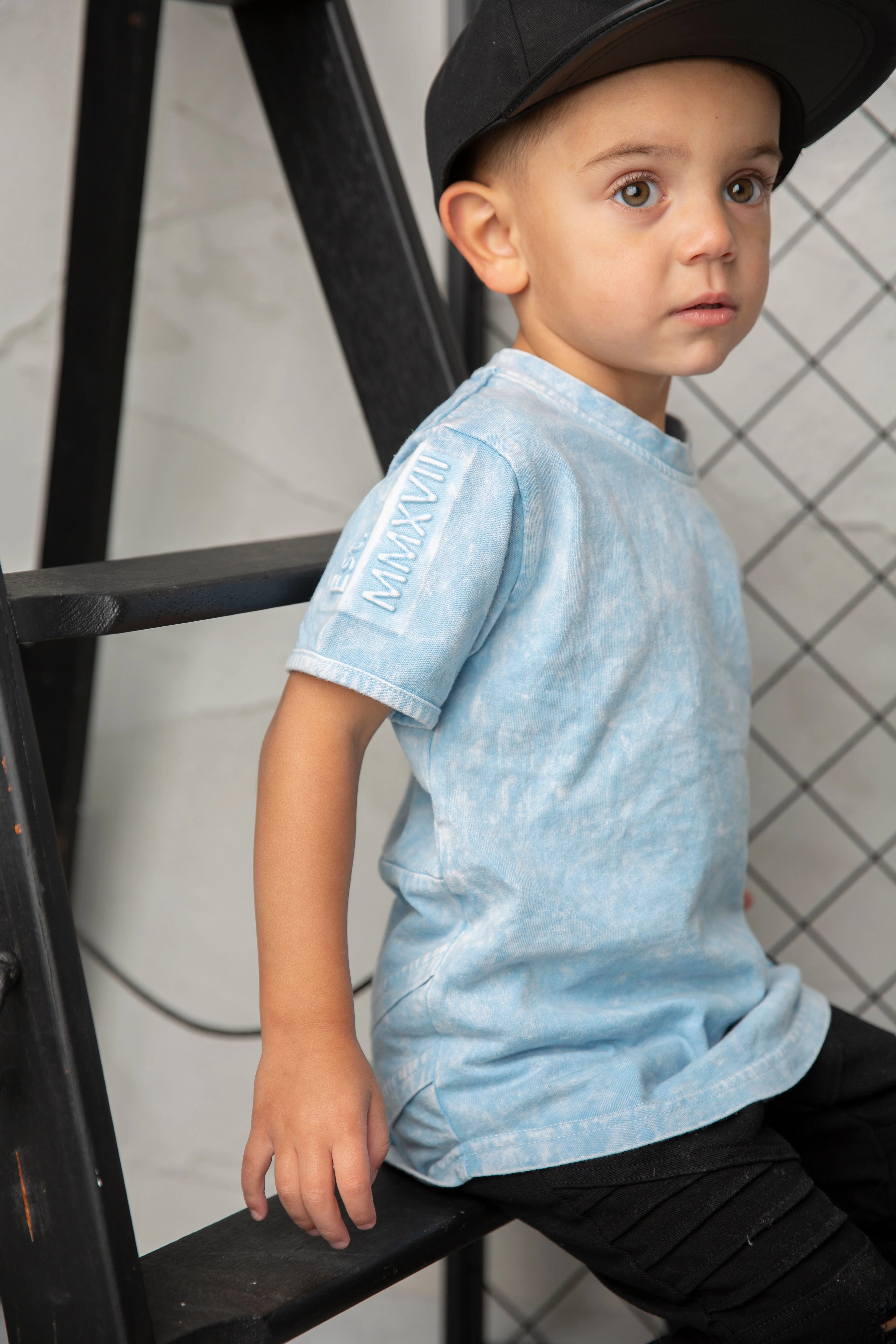 Ash Detailed Tee - Ice Blue - Image 4