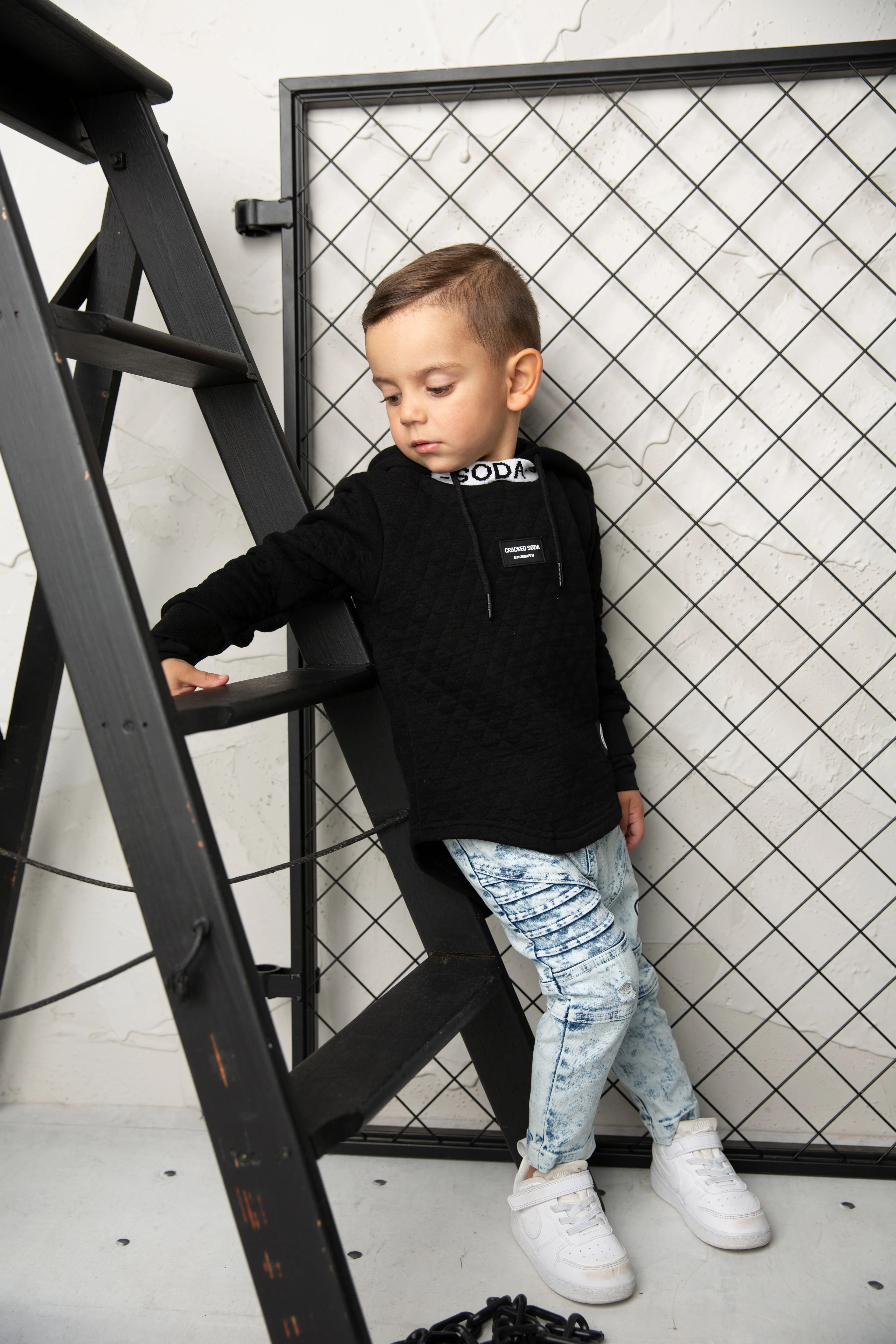 Cleo Detailed Hoodie - Black - Image 4