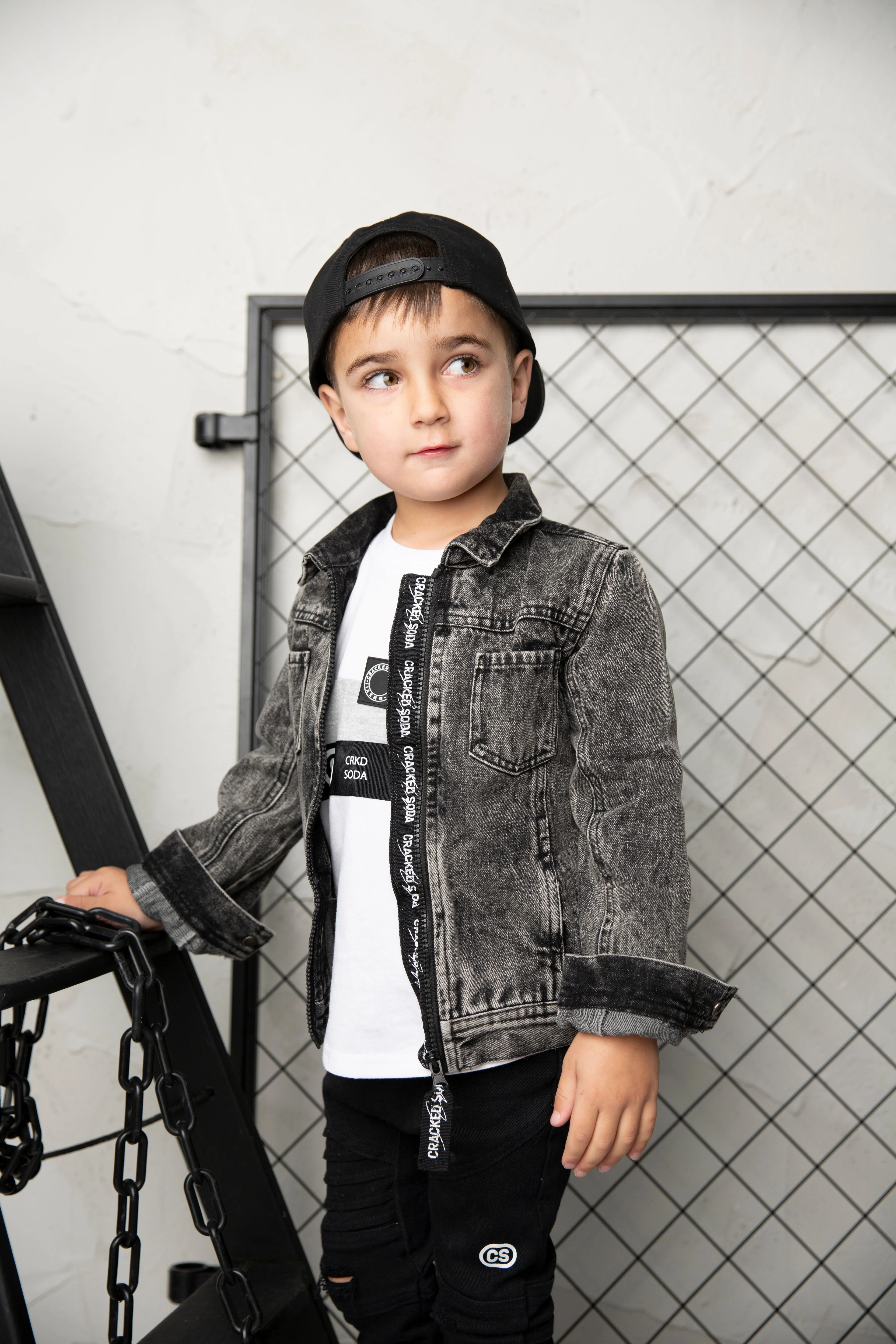 Conner Detailed Denim Jacket - Ash - Image 7