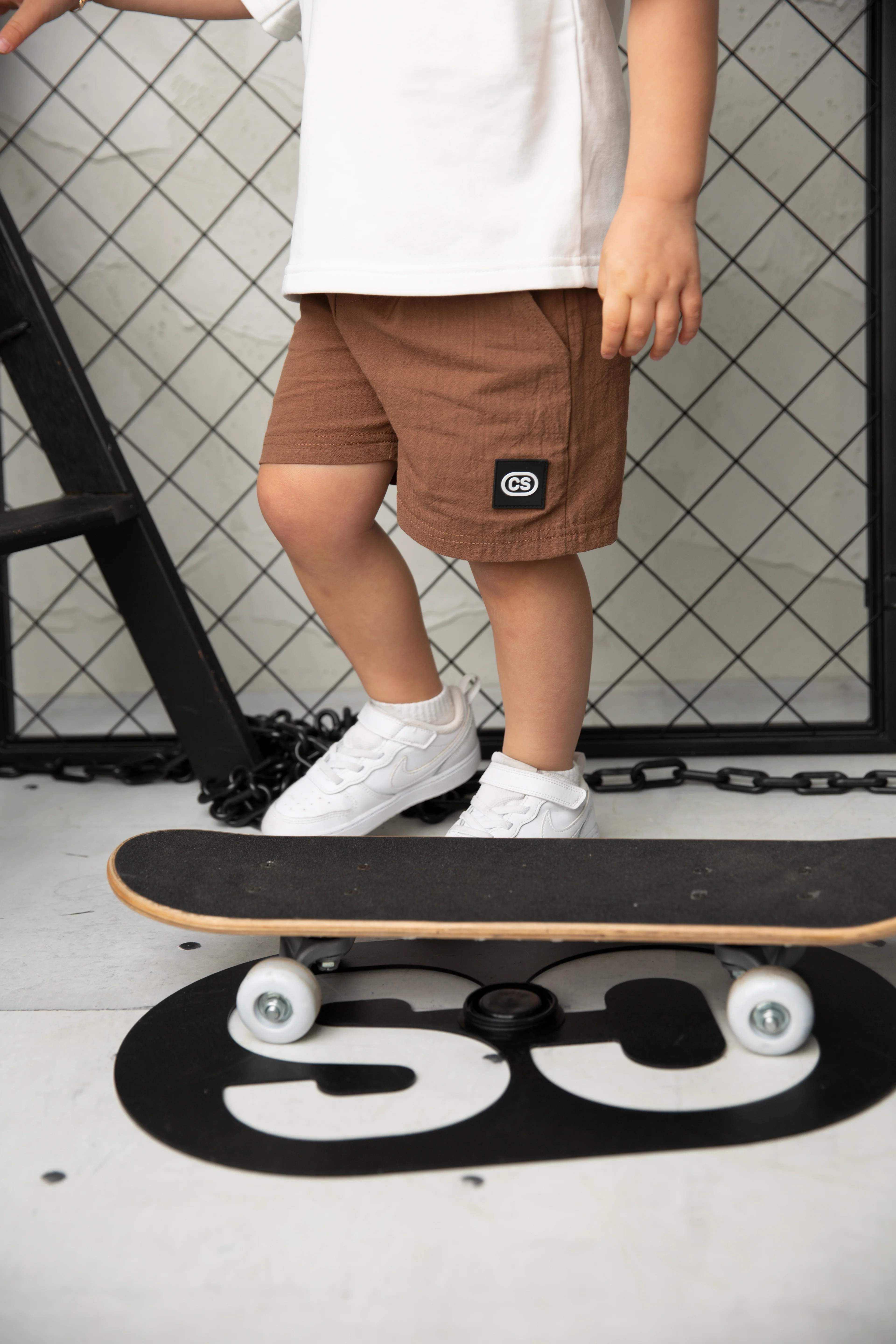 Dash Linen Shorts - Mocha - Image 3