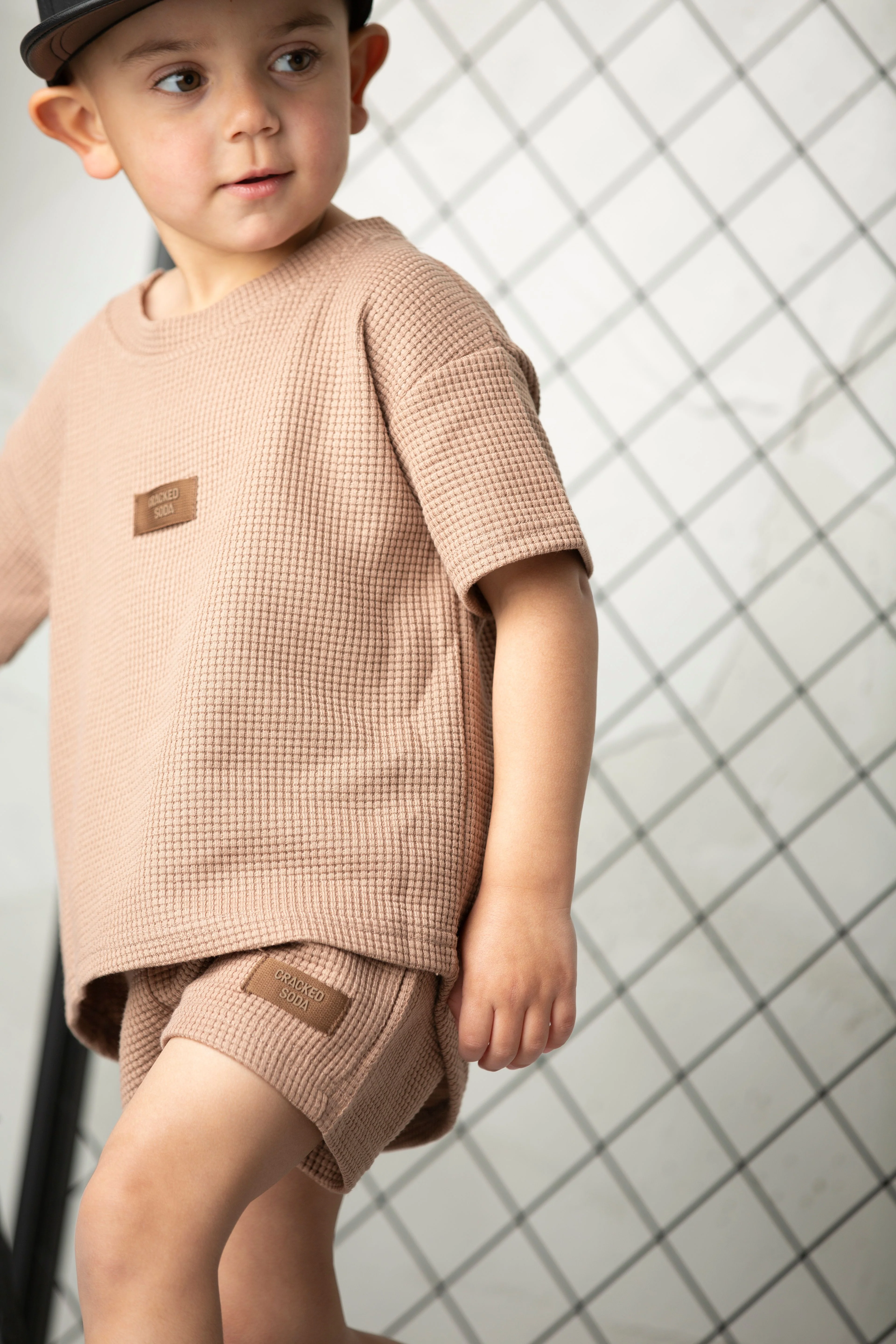Dash Waffle Scoop Tee - Mocha - Image 3