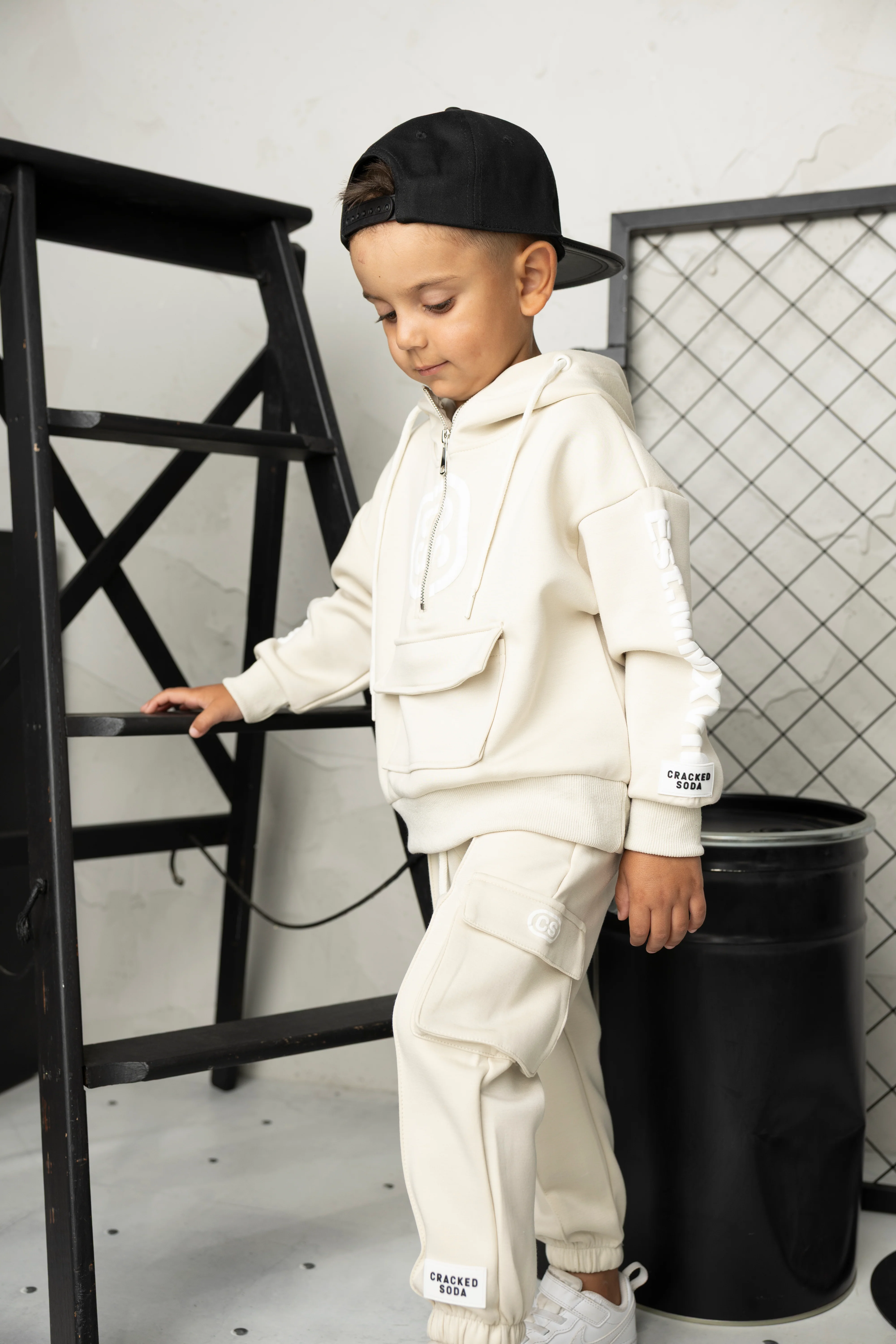 Dolce Sports Hoodie With Zip. White Sand - Image 2