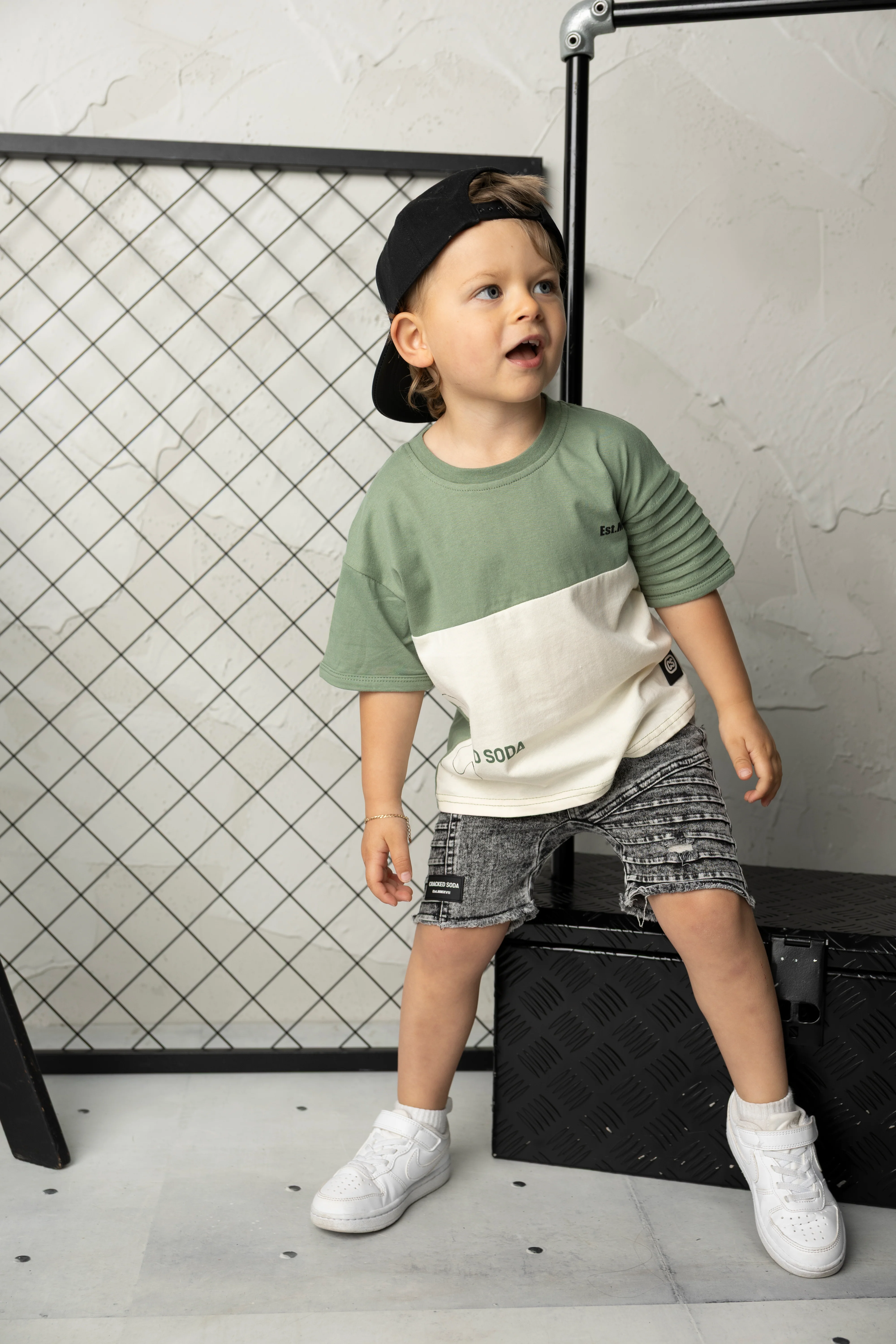 Flint Cracked Soda Tee - Multi