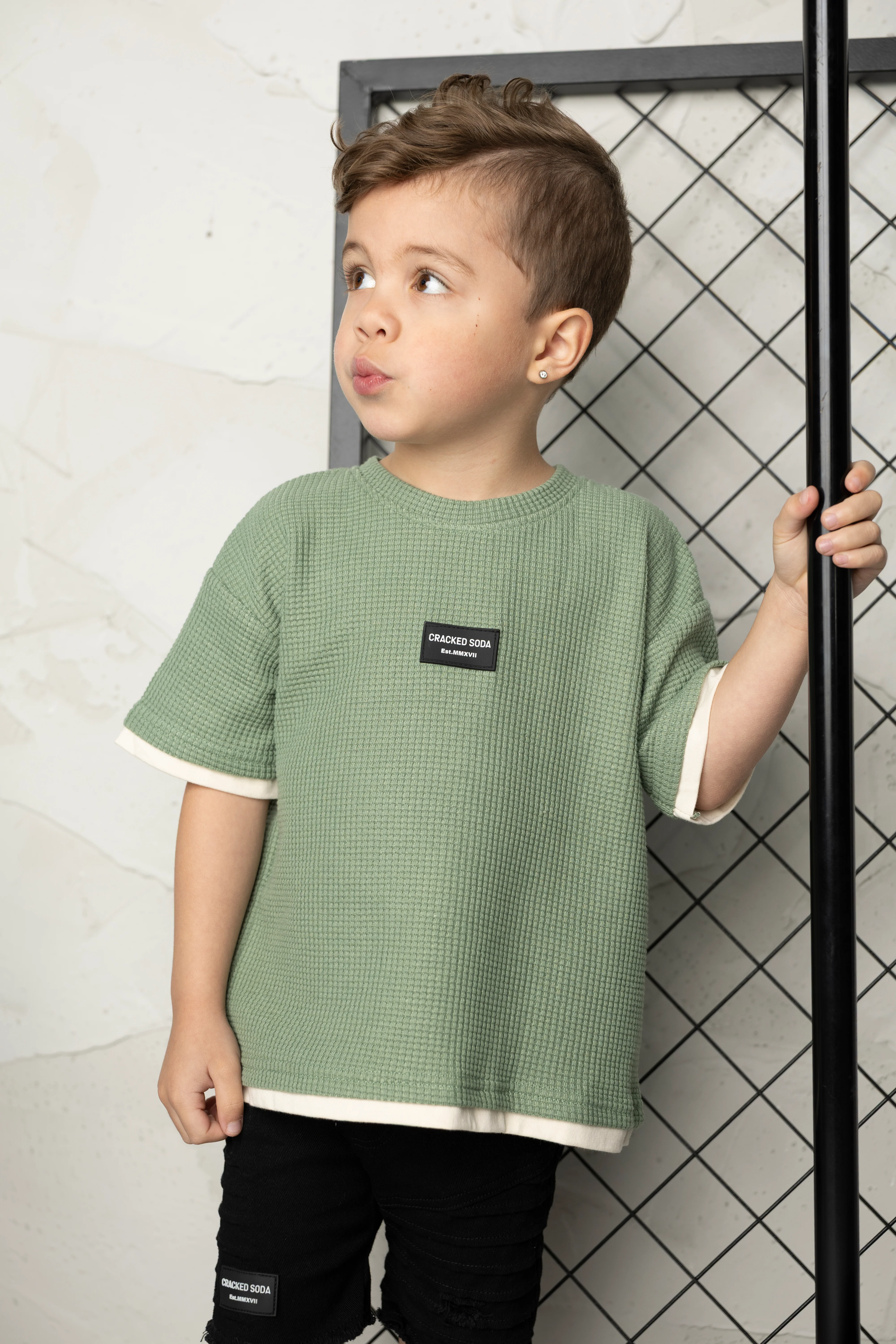 Flint Textured Tee - Olive
