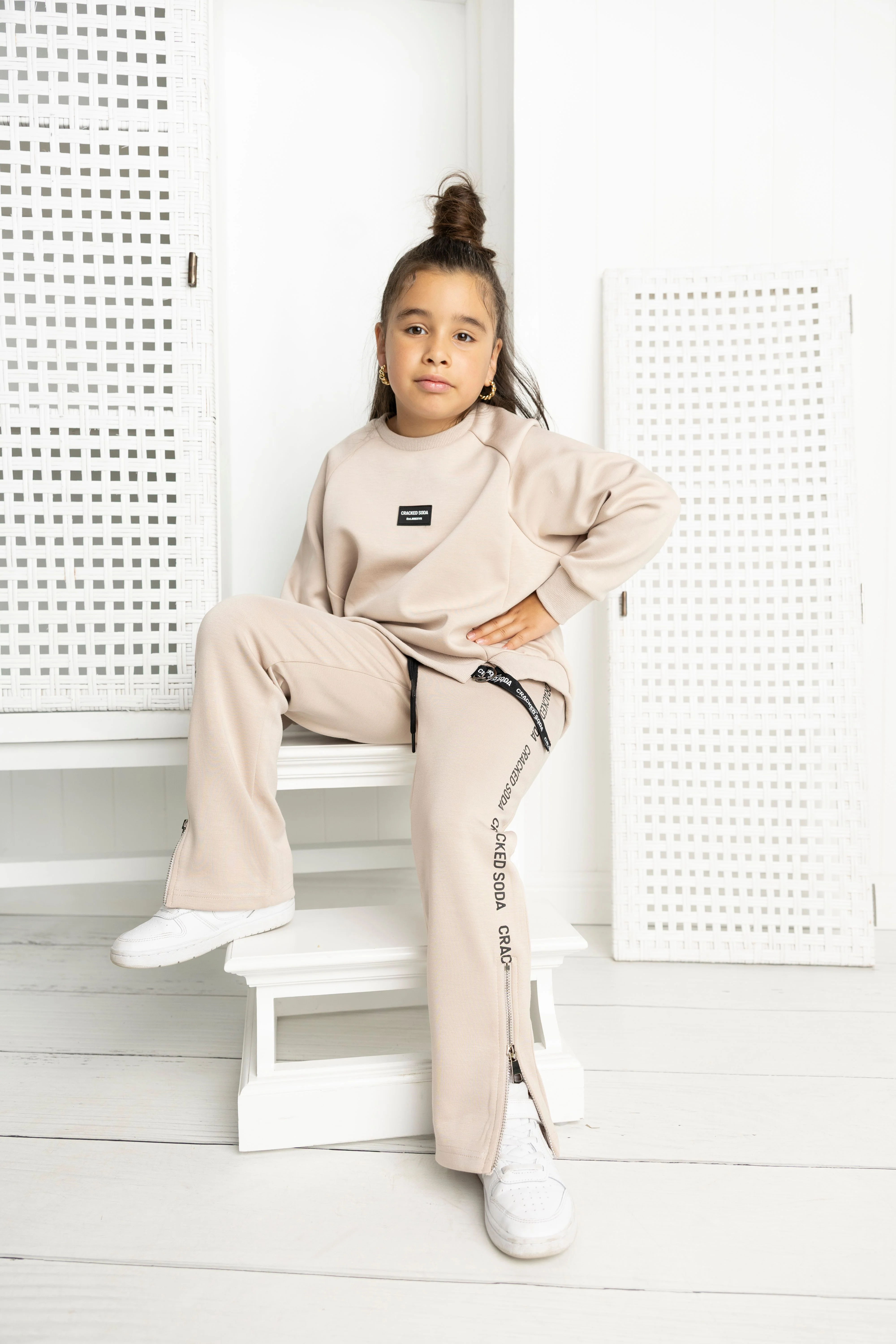 Harper Detailed Strap Crew - Sand - Image 3