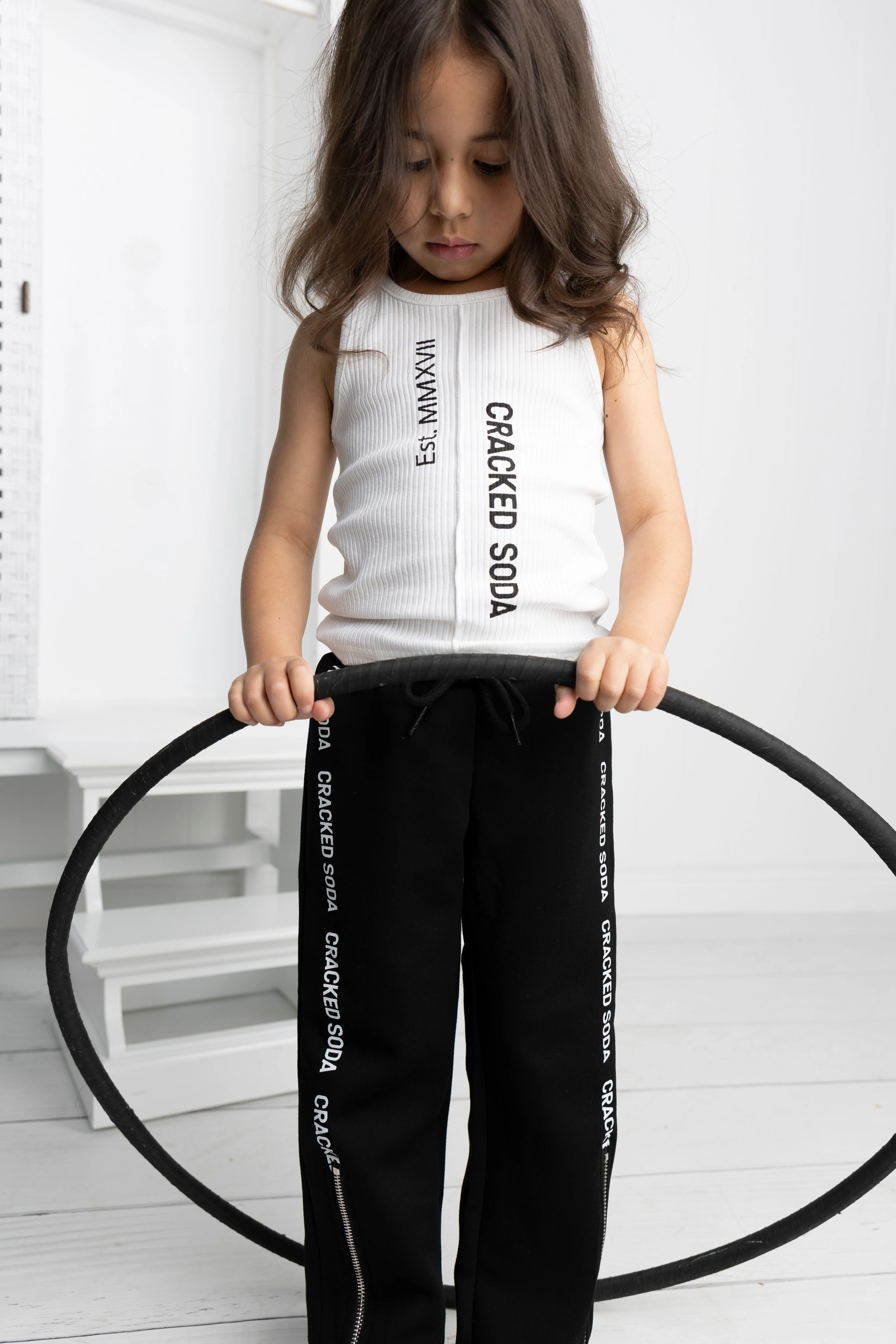 Harper Detailed Pant With Zip - Black - Image 7