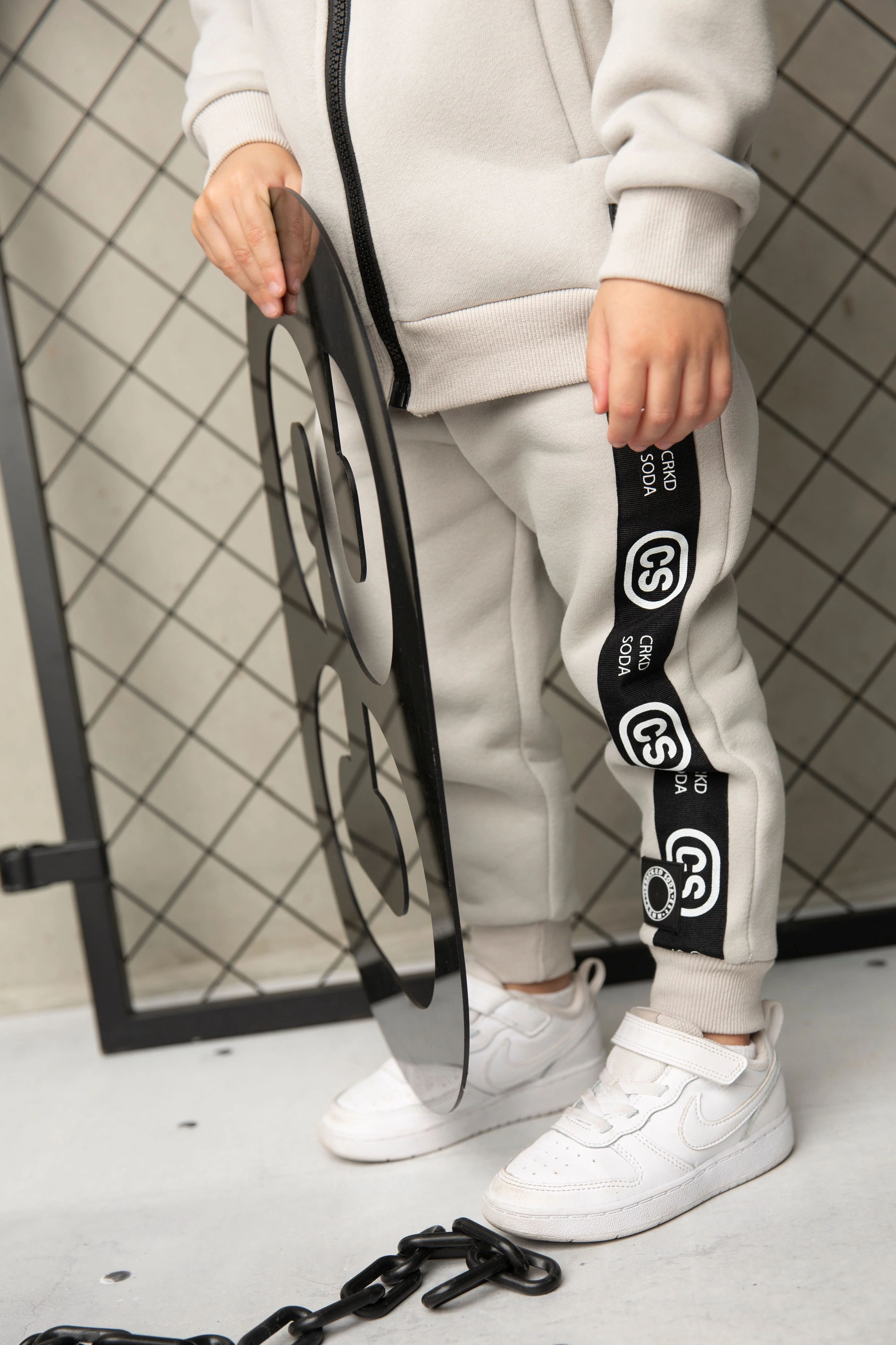 Havan Detail Strip Trackpants - Oat - Image 3