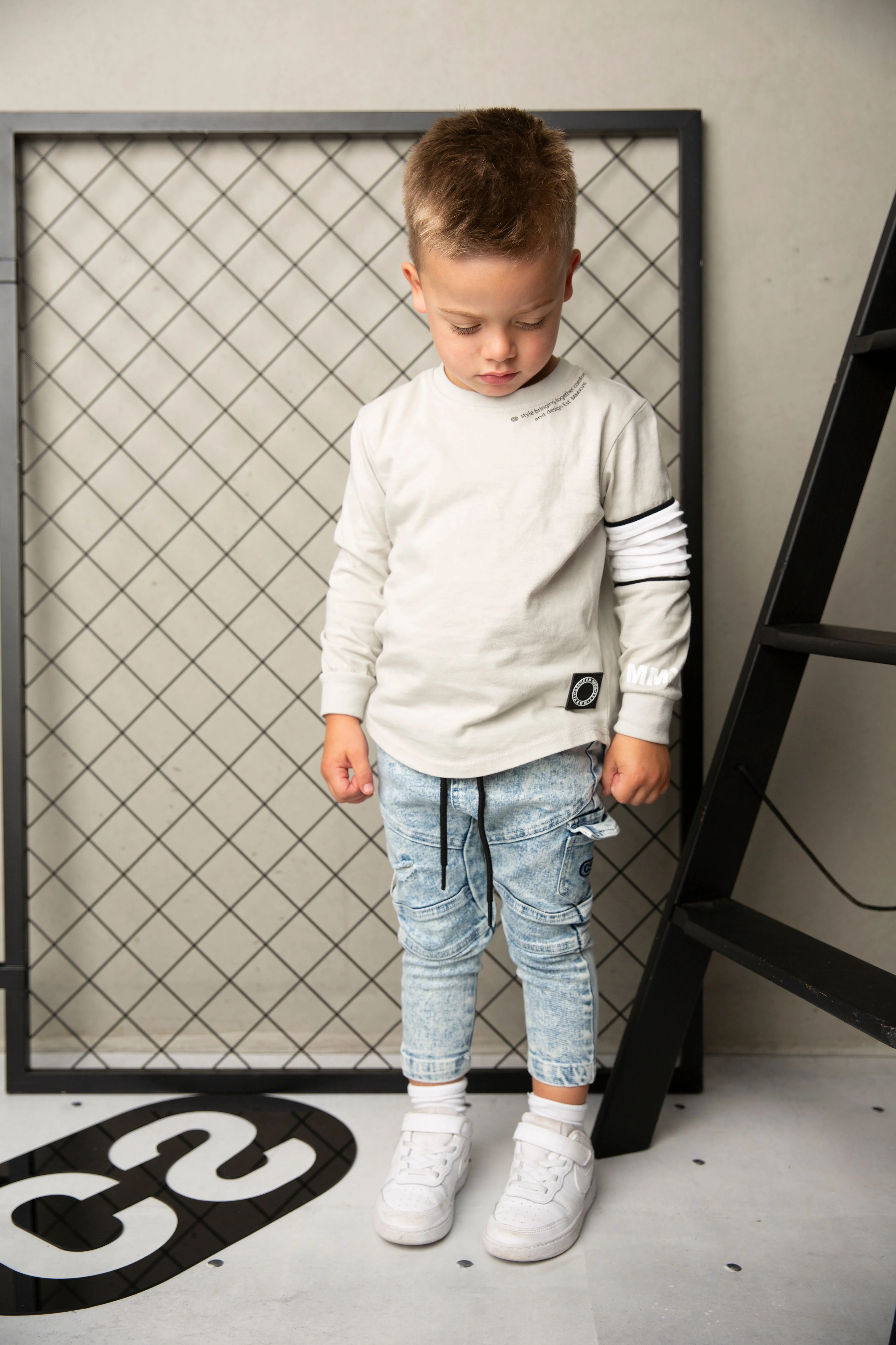 Havan Detail Tee - Oat - Image 4