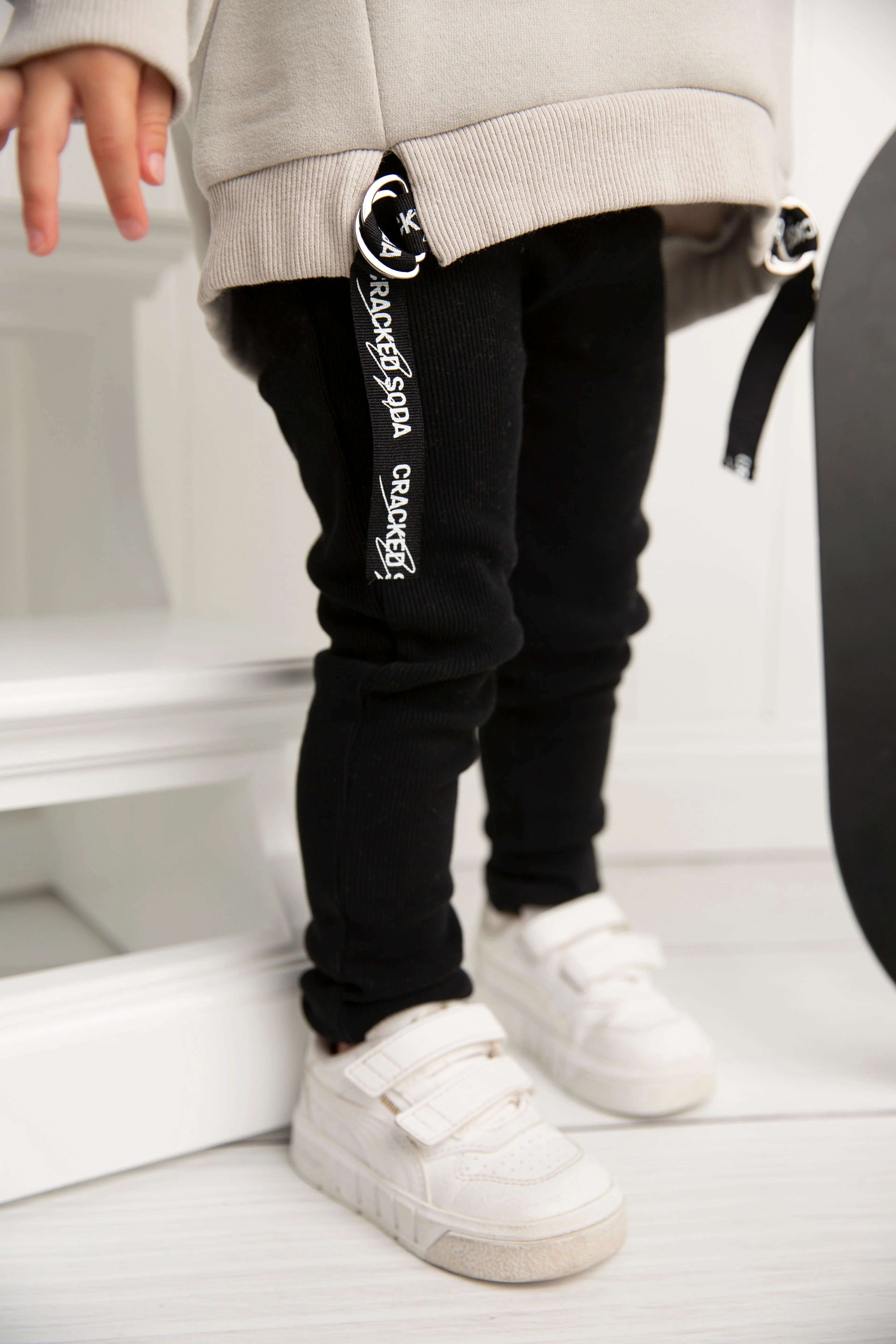 Havana Detailed Strap Crew - Oat - Image 3