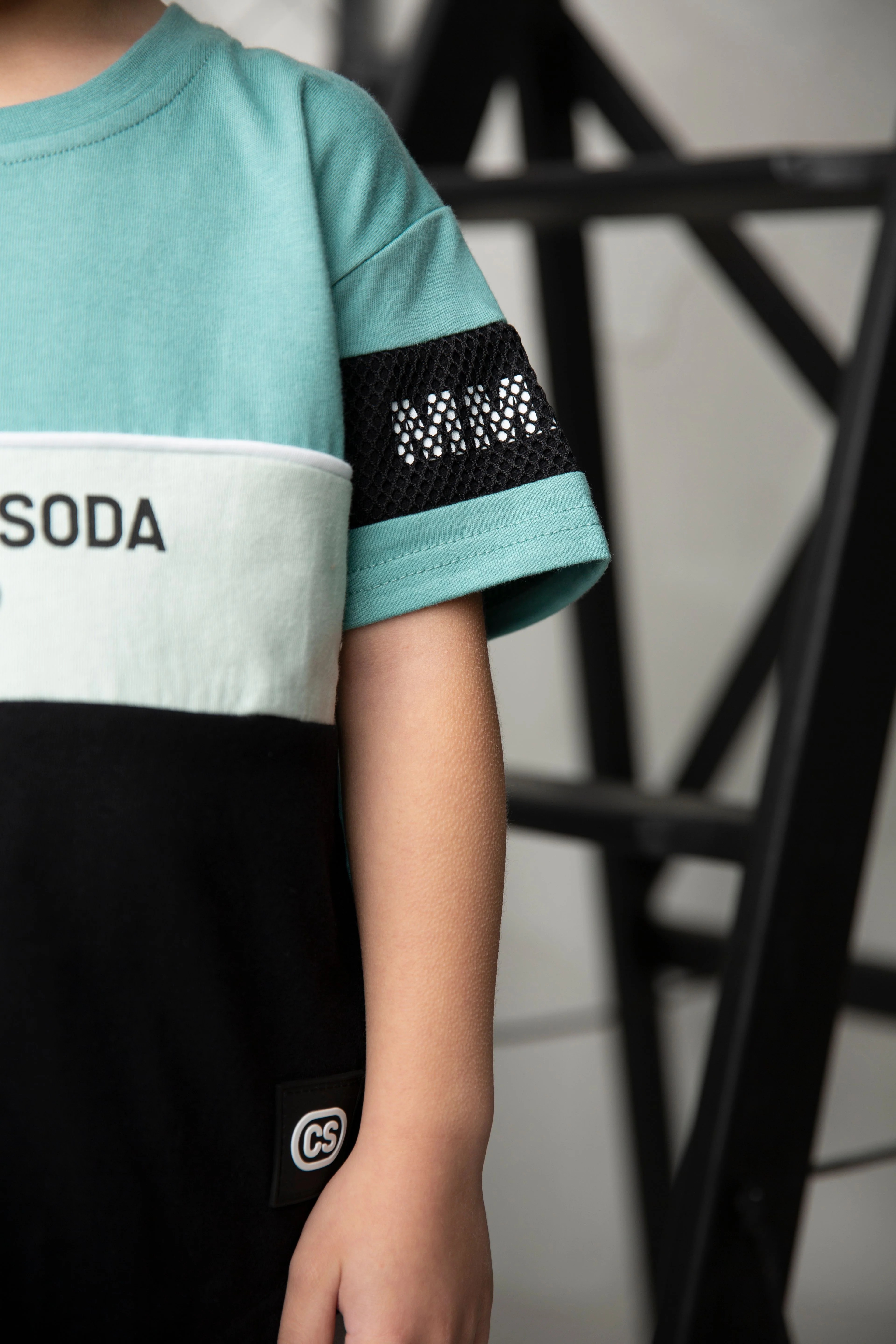 Huck Detailed Sleeve Tee - Wasabi - Image 3
