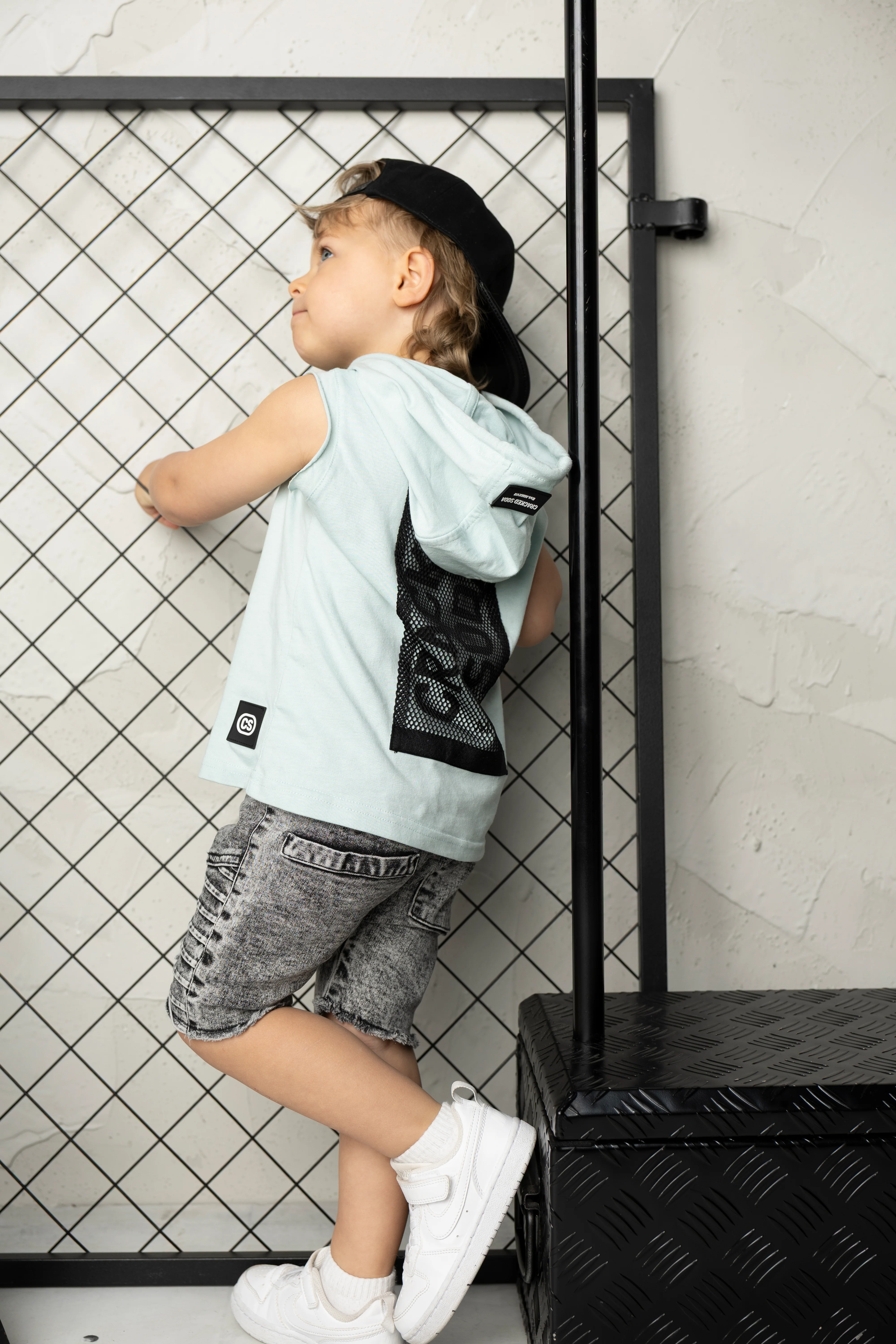 Jet Detailed Tank - Black/Sea Foam - Image 3