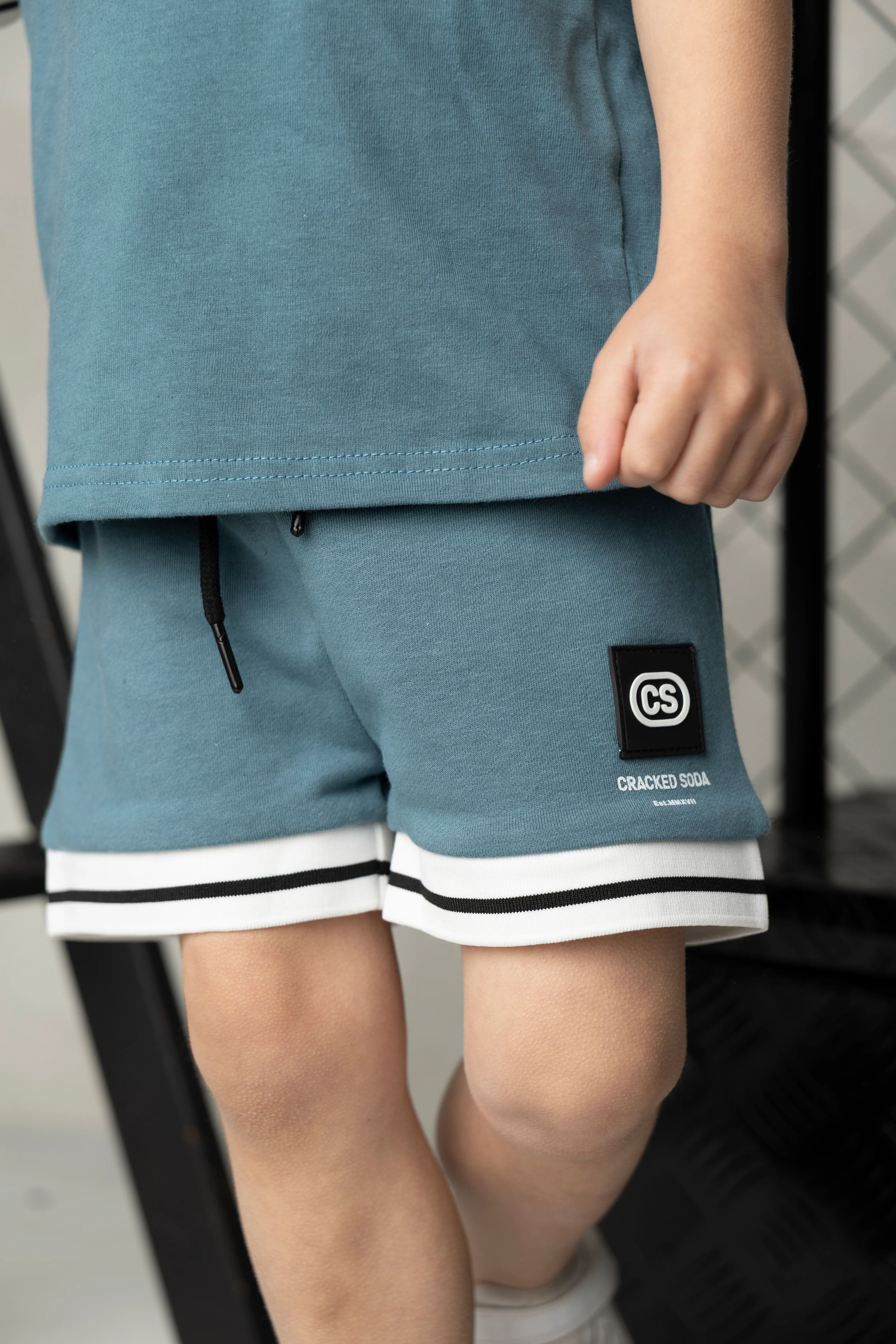 Jet Detailed Trim Shorts - Teal