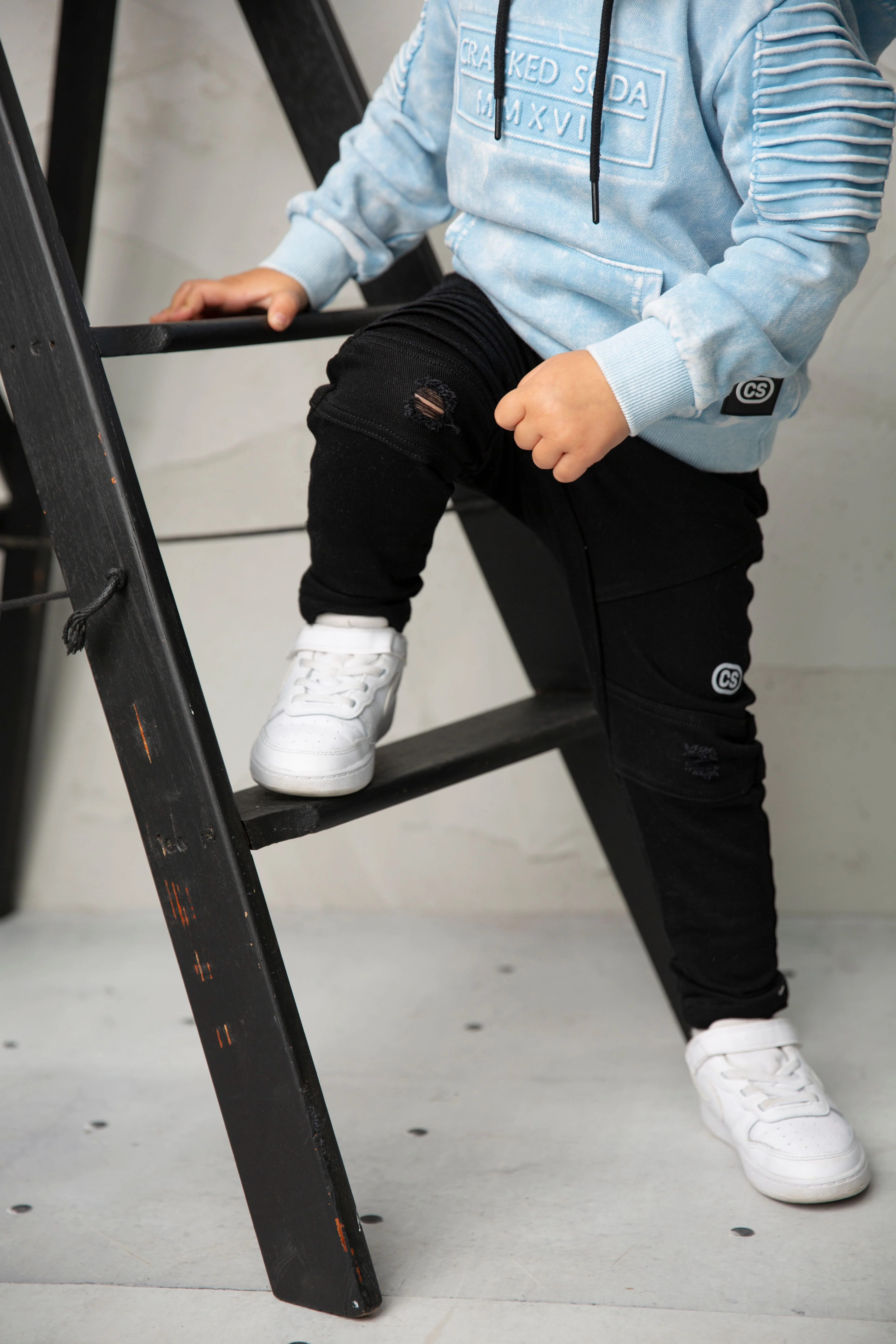 JJ Denim Jeans - Black - Image 2