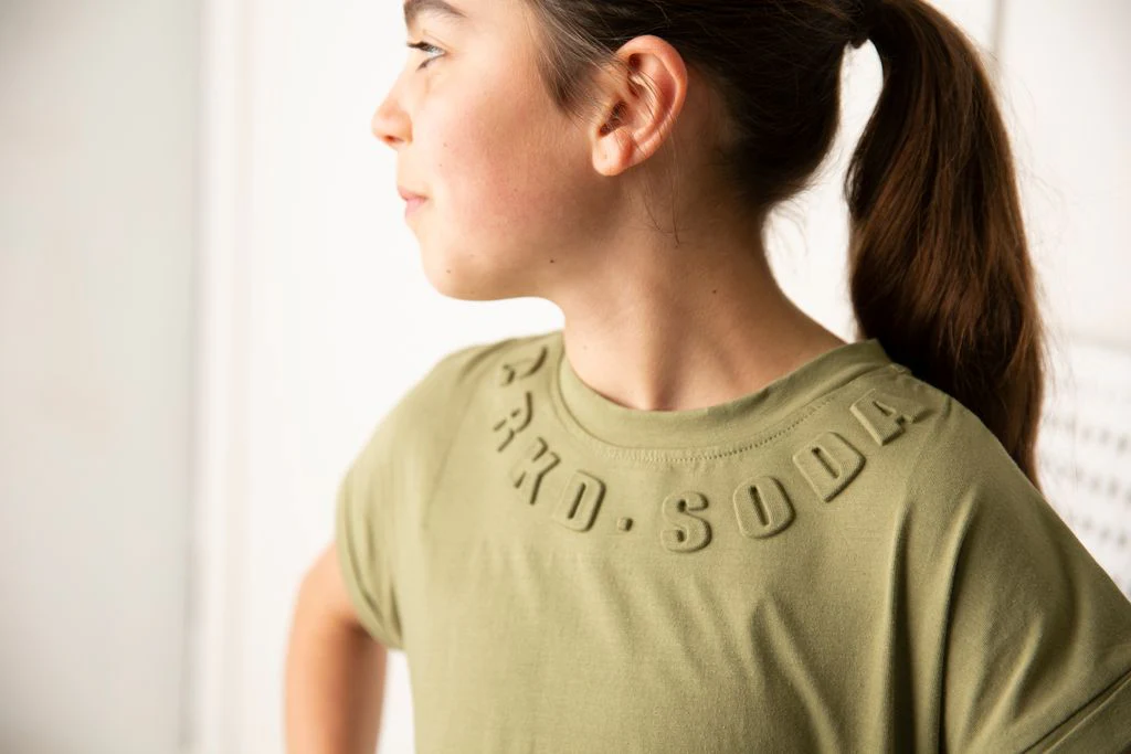 Luna Tee - Khaki - Image 4