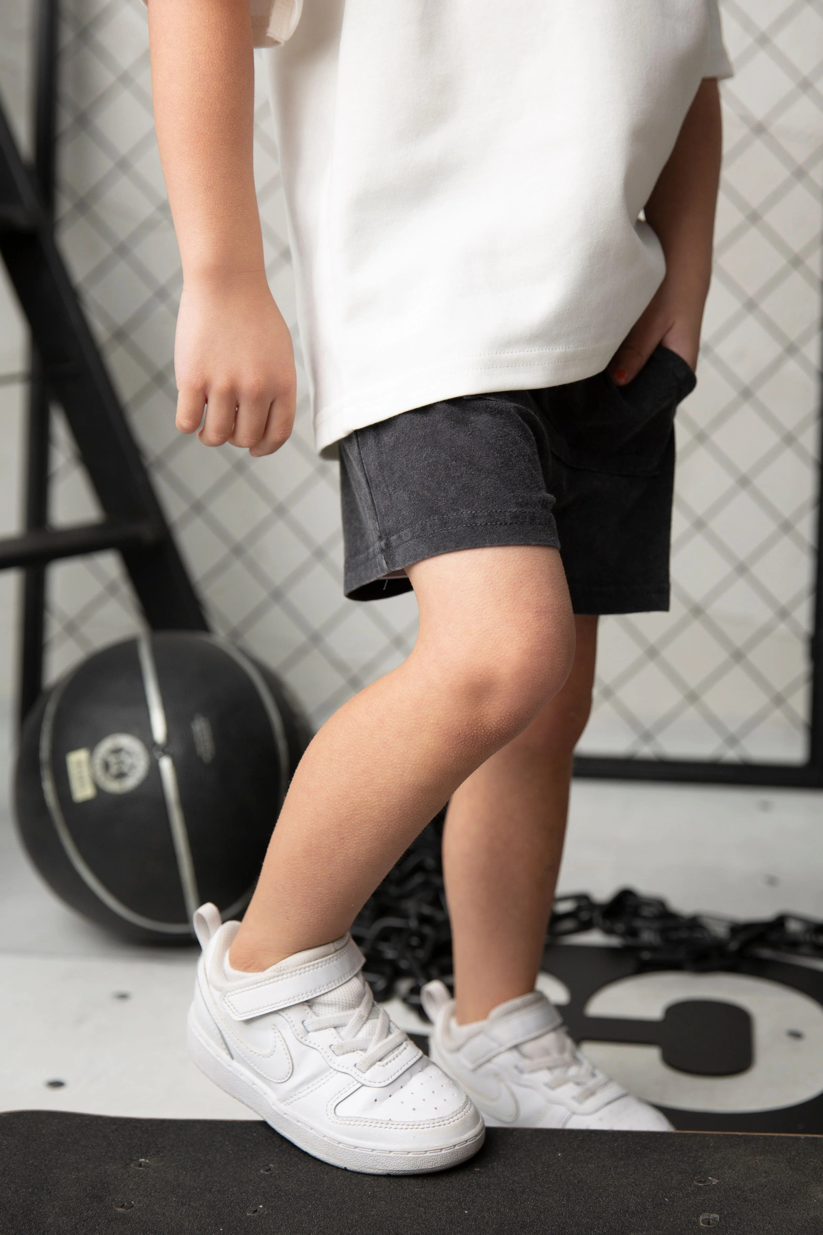 Mateo Pocket Short - Washed Ash - Image 5