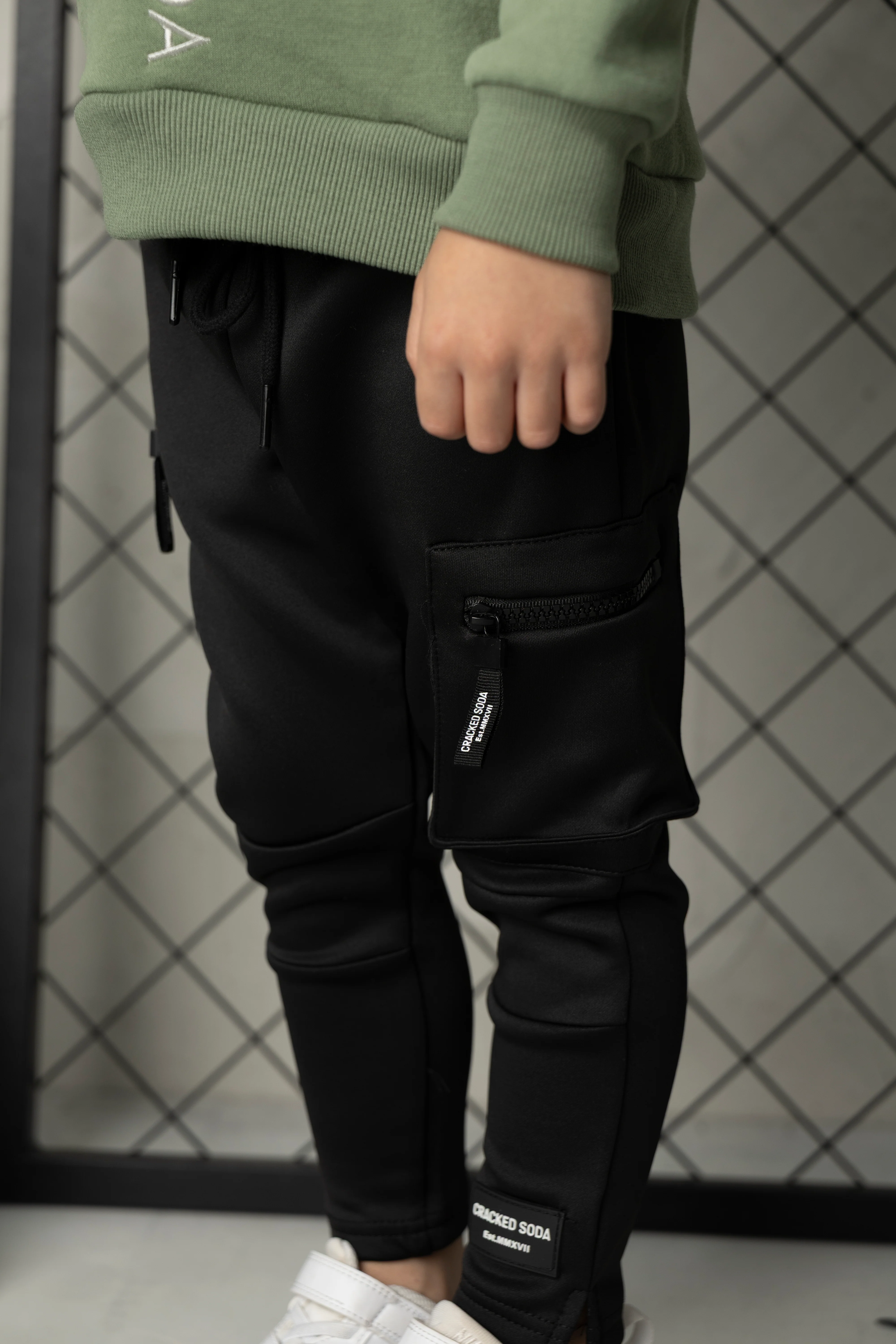 Noah Elevated Trackpant - Black - Image 3