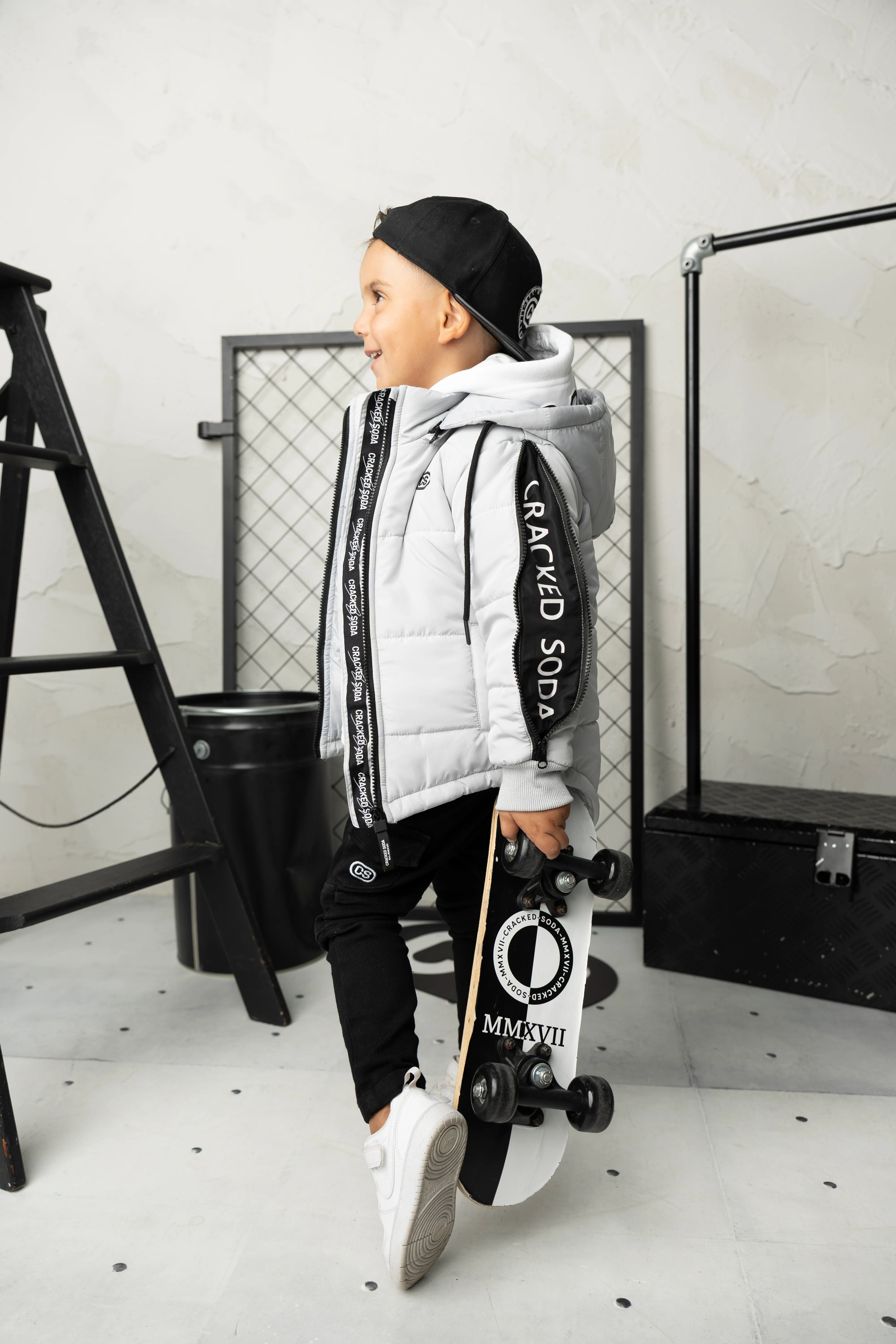 Oaklen Detailed Puffer Jacket - Grey - Image 2