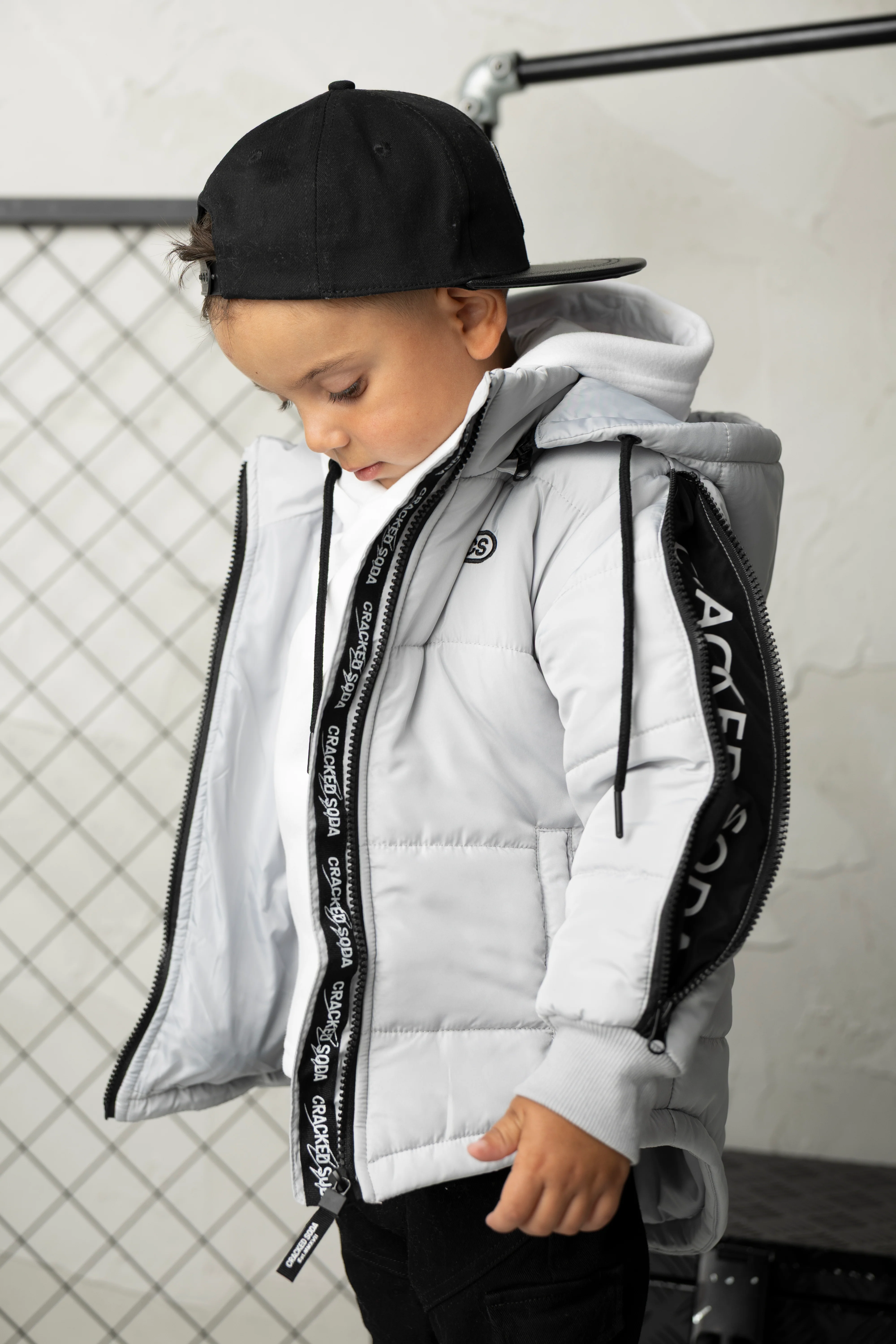 Oaklen Detailed Puffer Jacket - Grey - Image 3