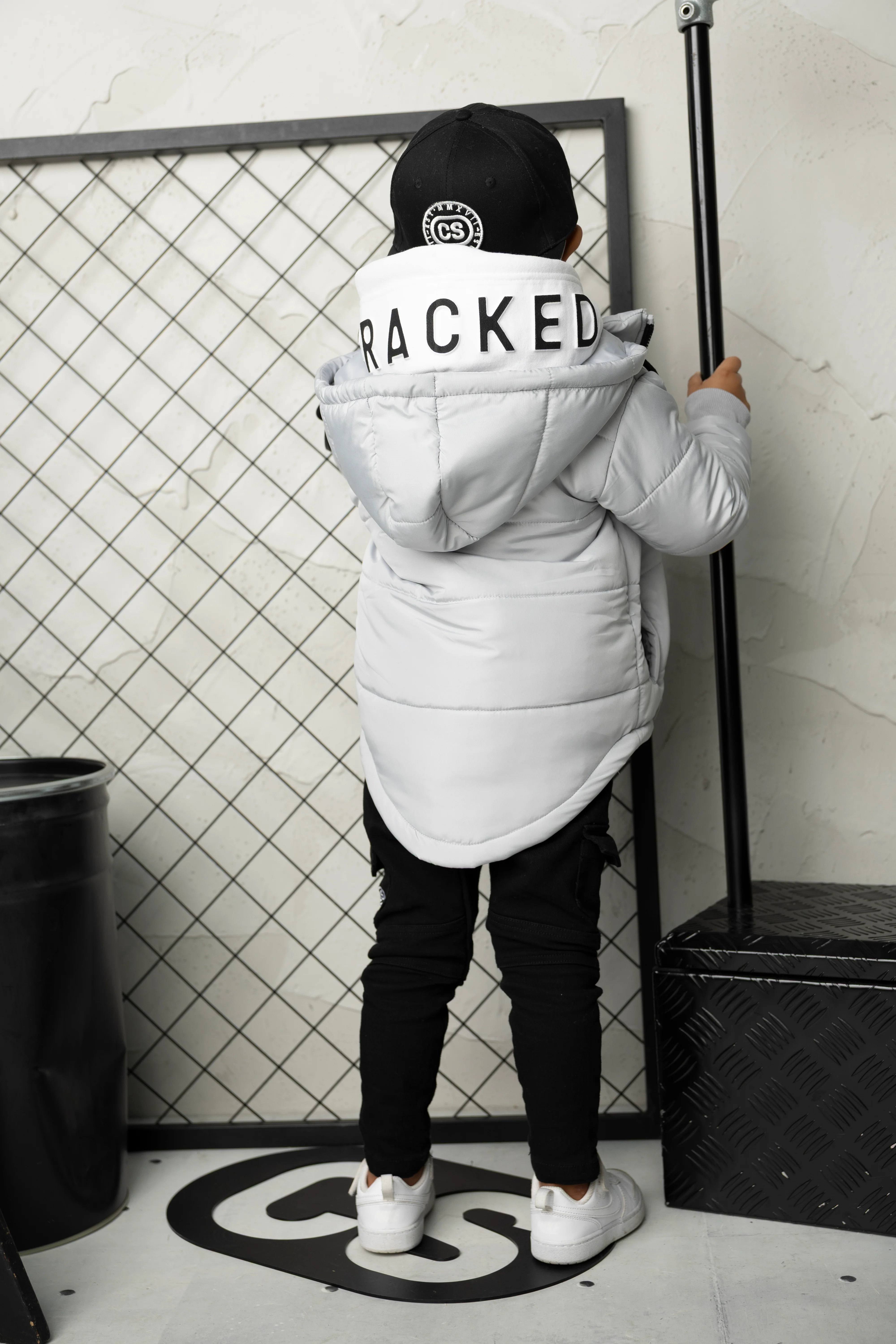 Oaklen Detailed Puffer Jacket - Grey - Image 6