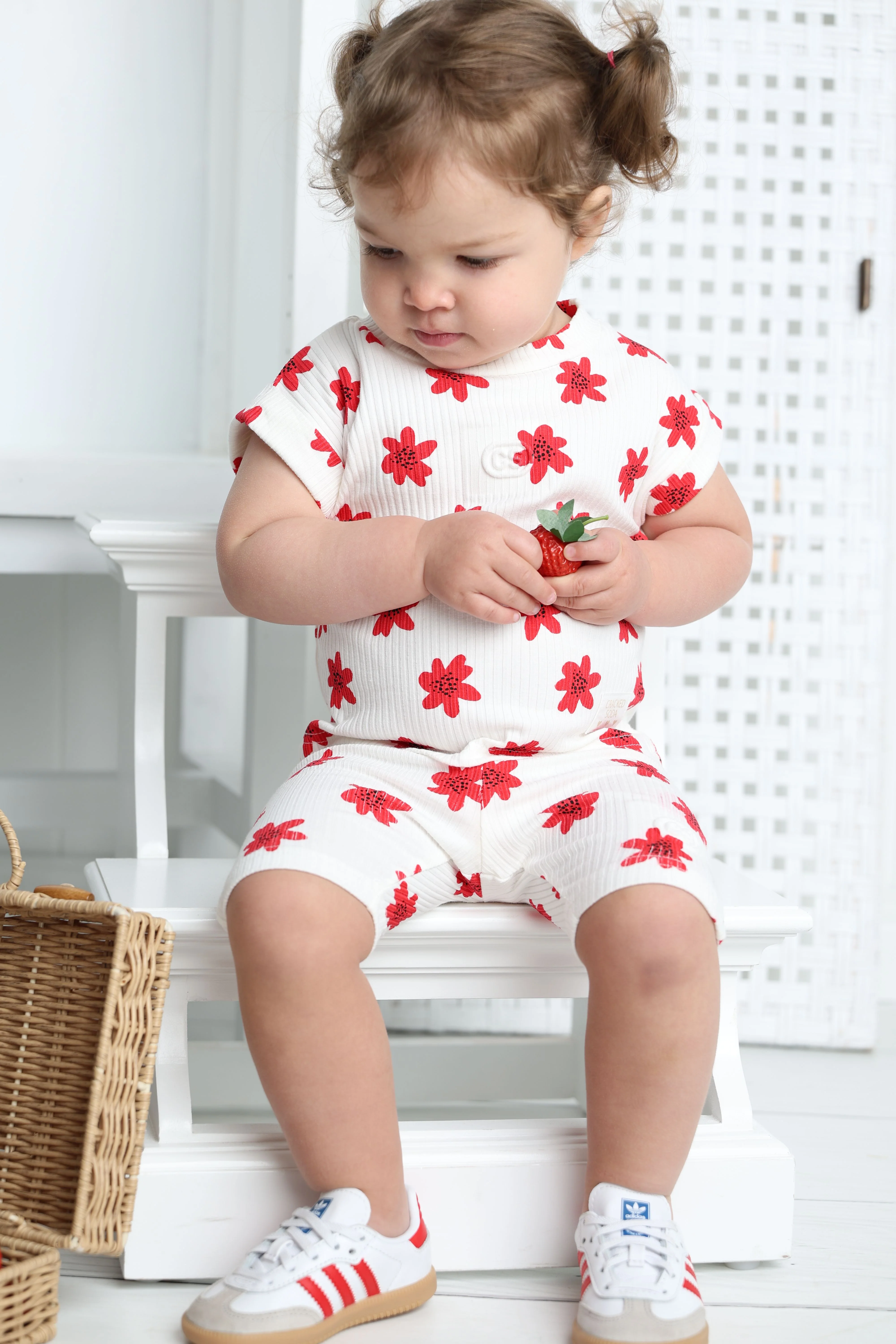 Poppy Flower White Print Shorts - Image 4
