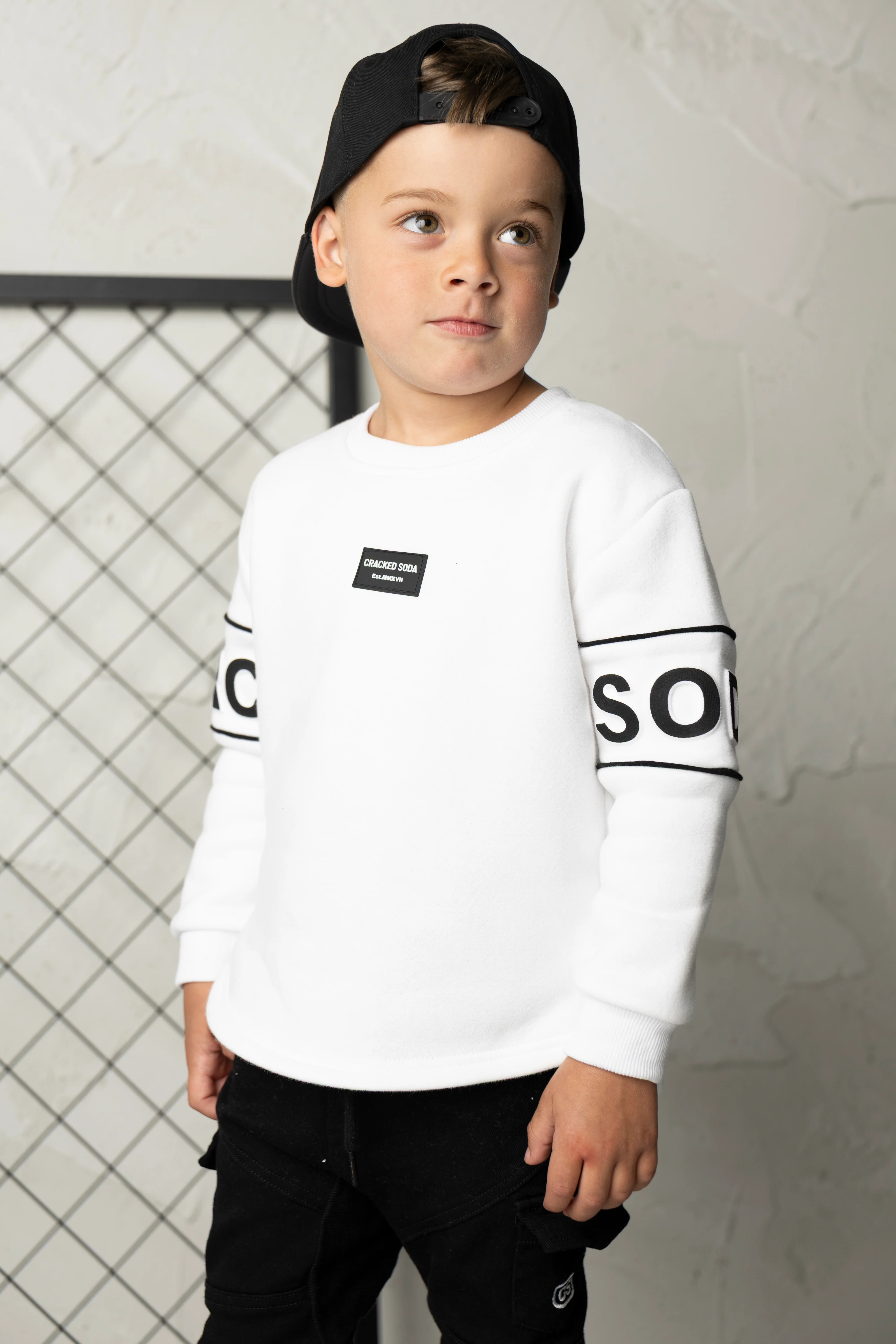 Rafi Detail Sleeve Crew - White - Image 2