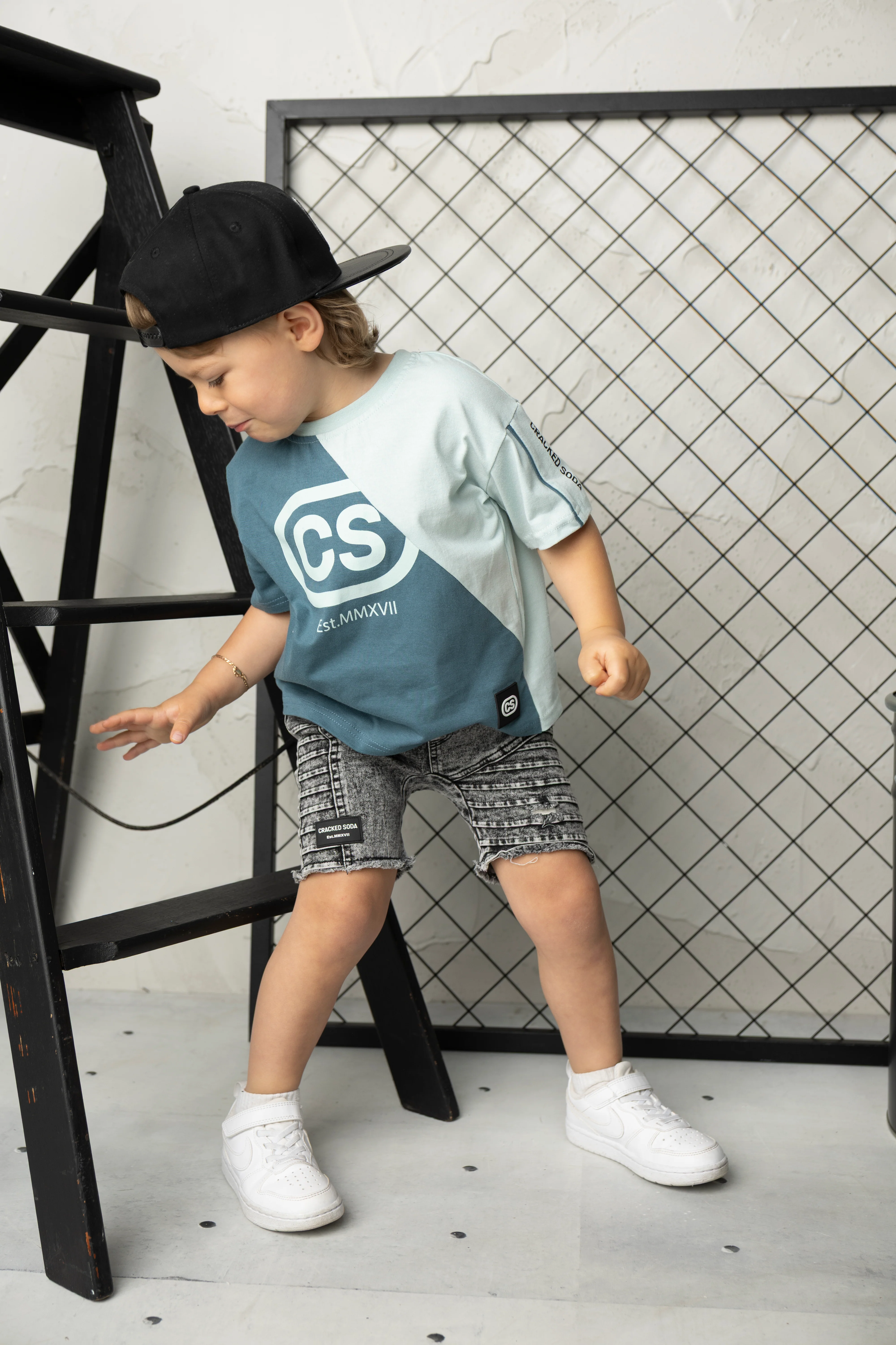 Rhodes Detailed Denim Shorts - Ash - Image 7