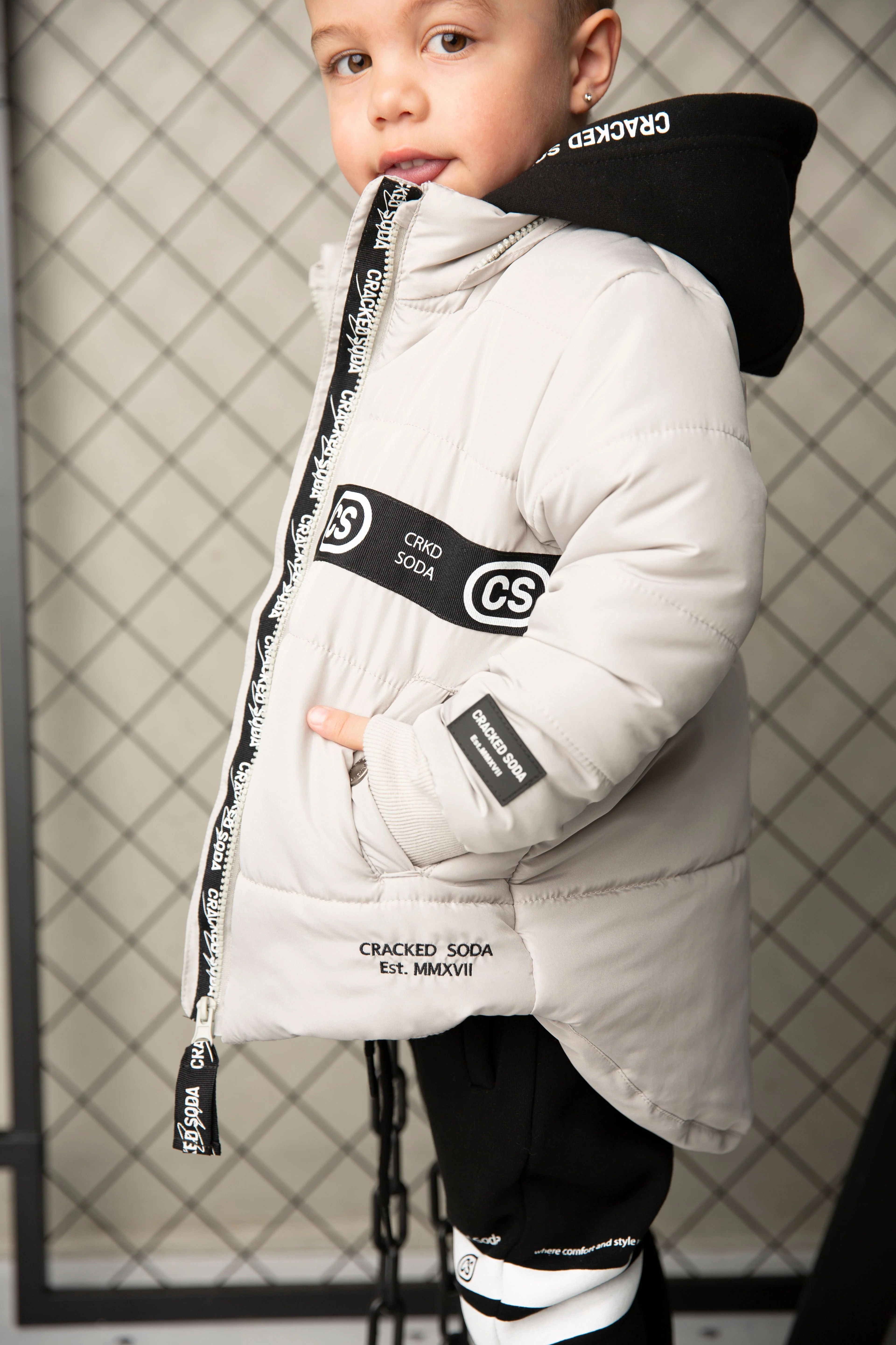 Riley Detailed Hooded Puffer Jacket - Oat - Image 6