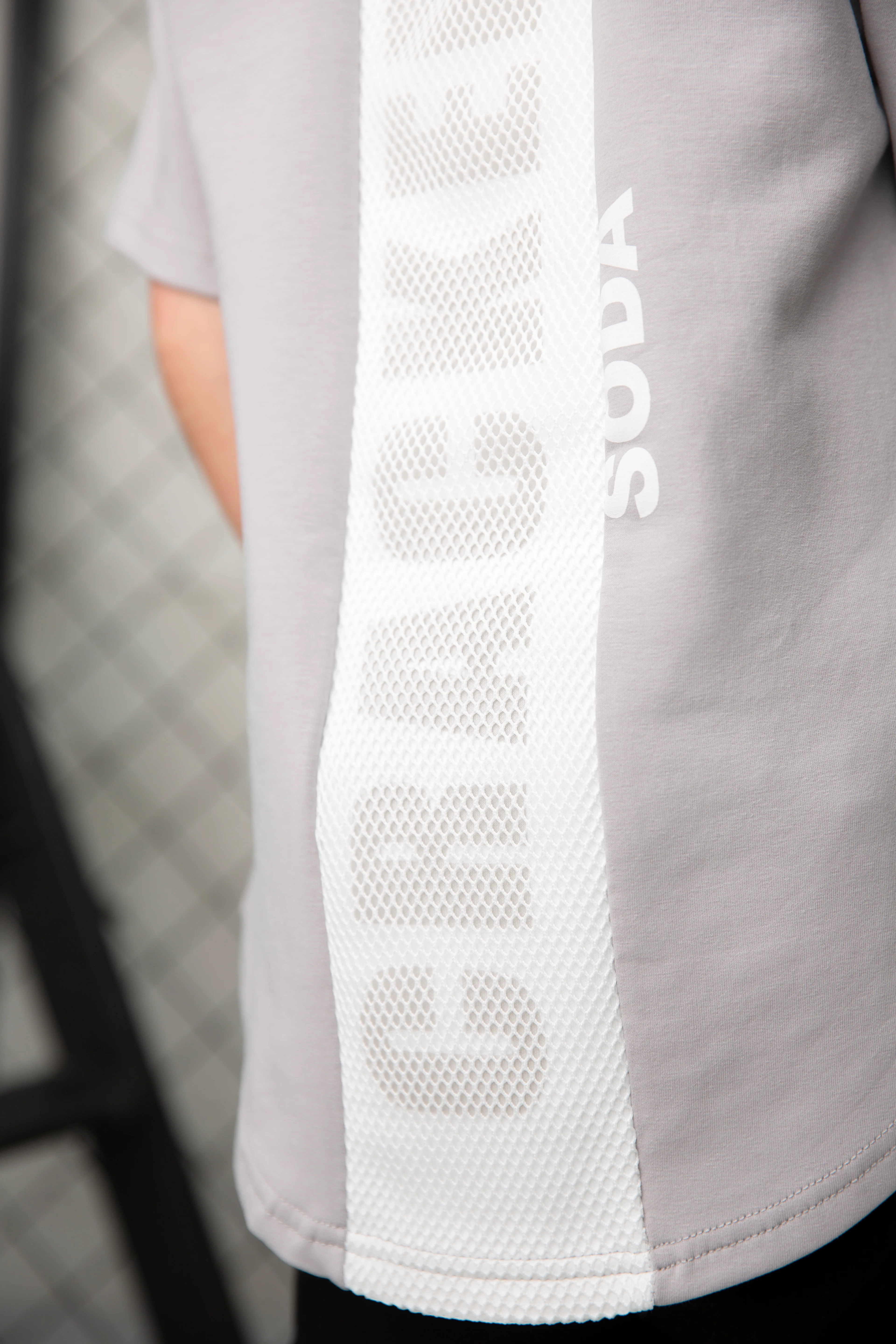 River Detail Back Tee - Cloud - Image 5