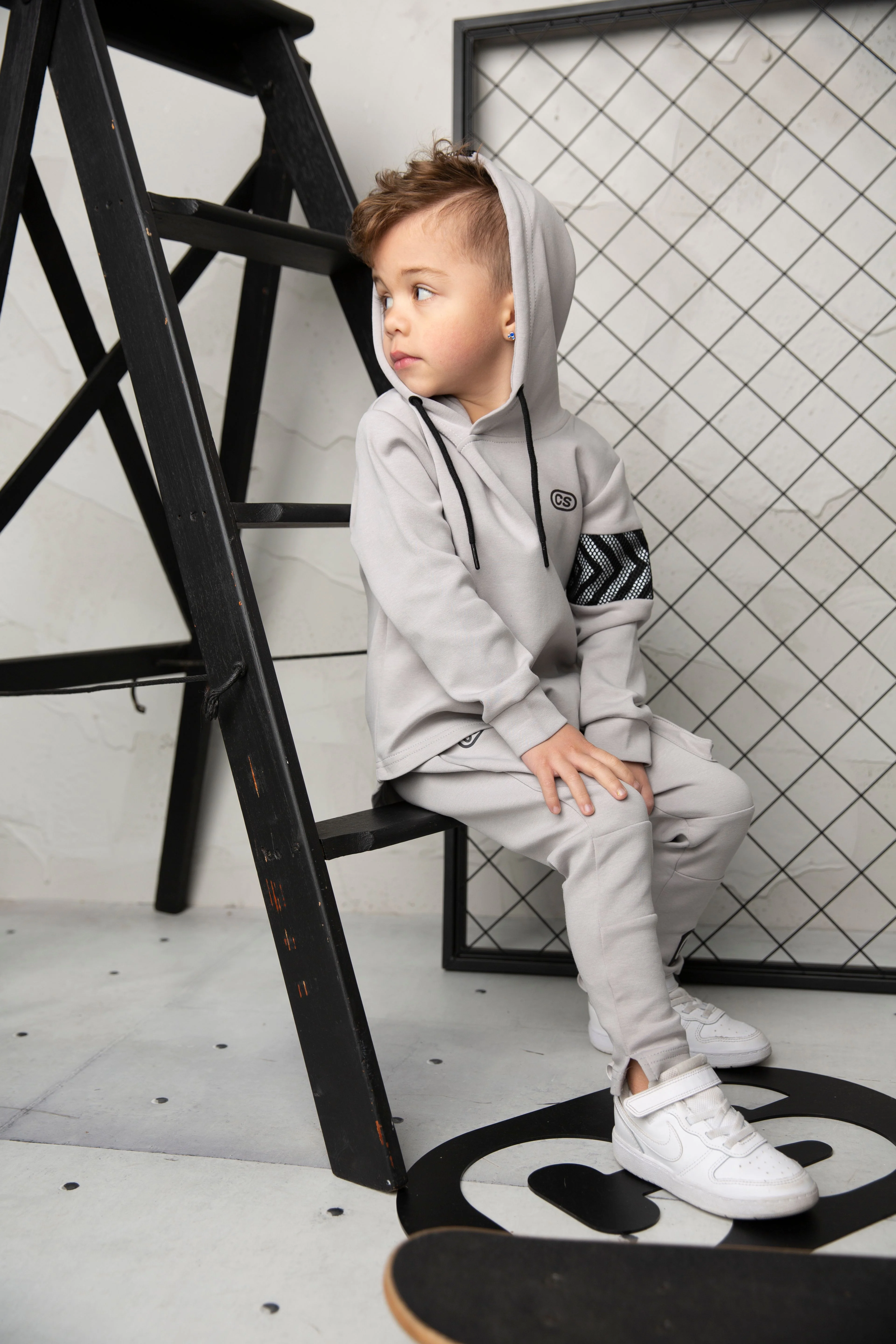 River Detailed Hoodie - Cloud - Image 3