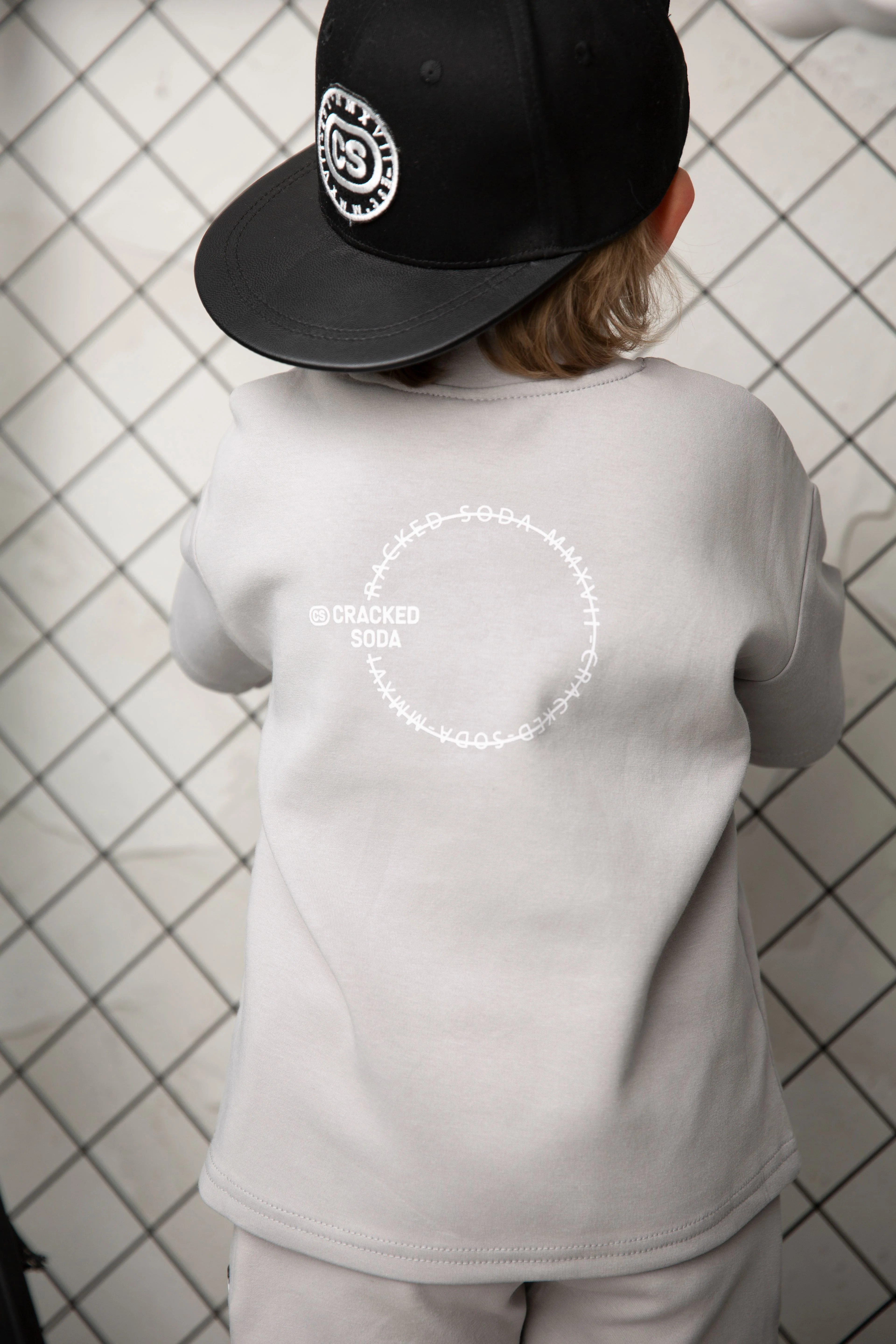 River Essential Tee - Cloud - Image 7