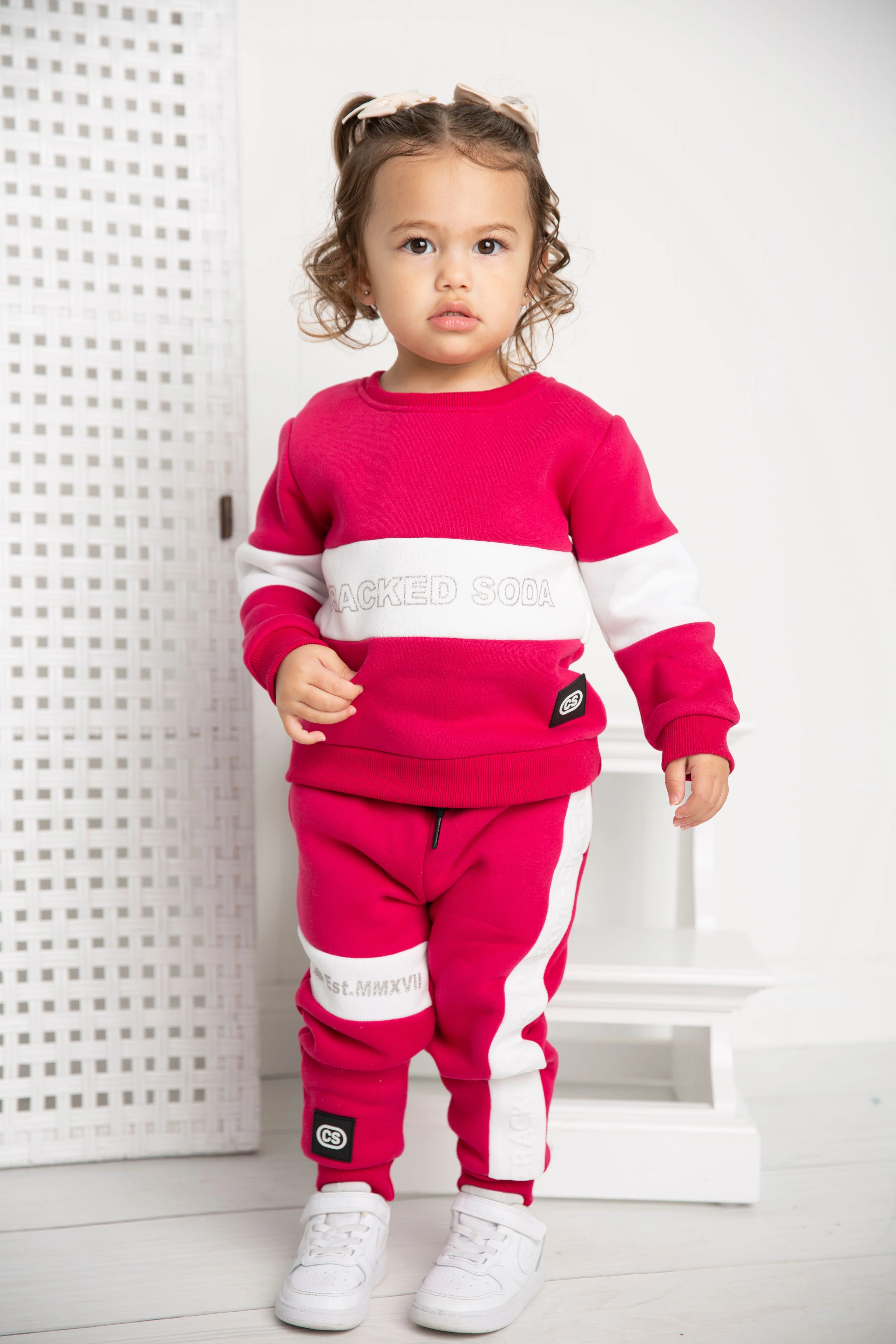 Ruby Detailed Crew - Dark Pink