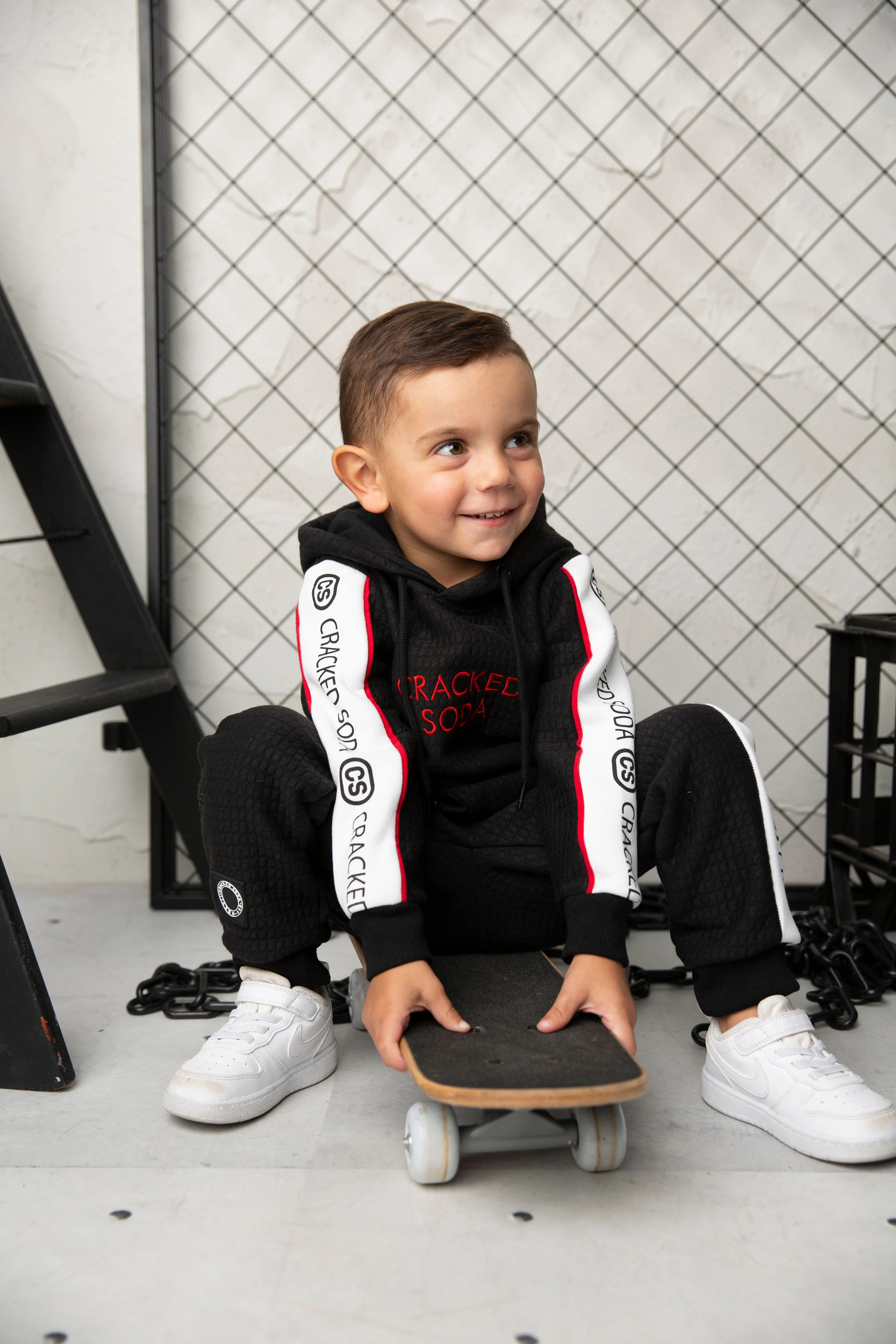 Sammy Black Detailed Hoodie - Image 5