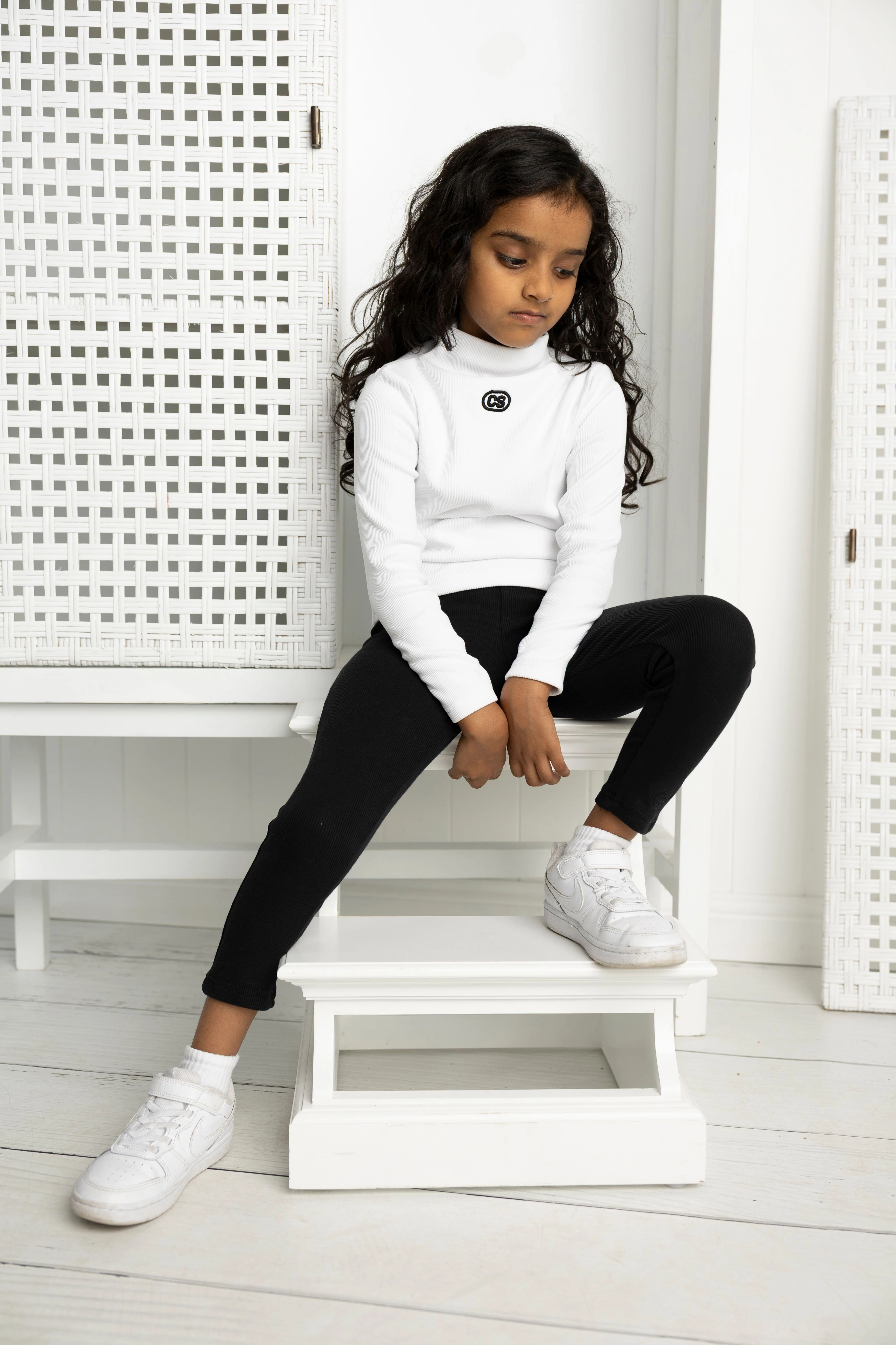 Scarlett Ribbed Fleece Leggings - Black - Image 4