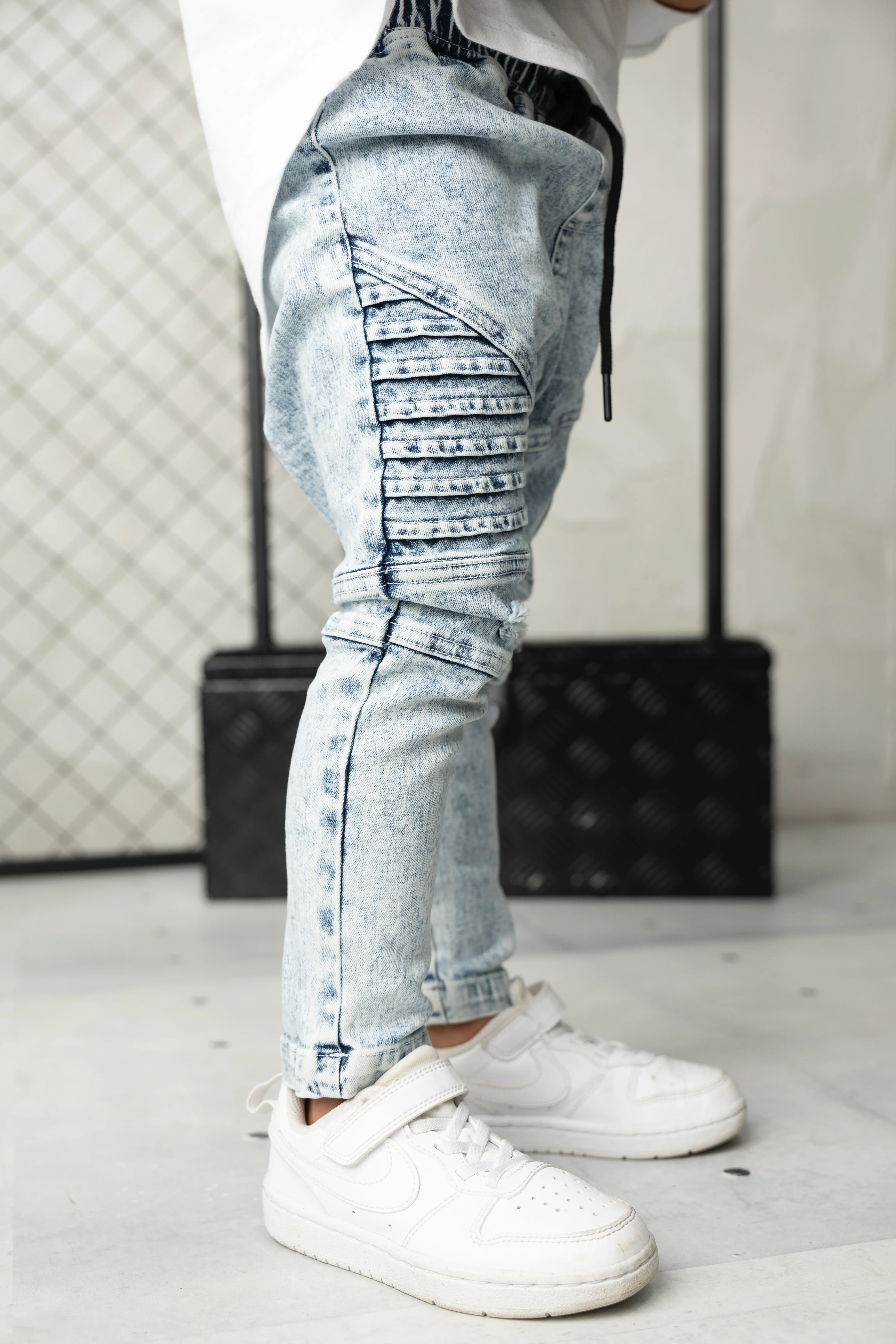 Taj Denim Jeans - Blue