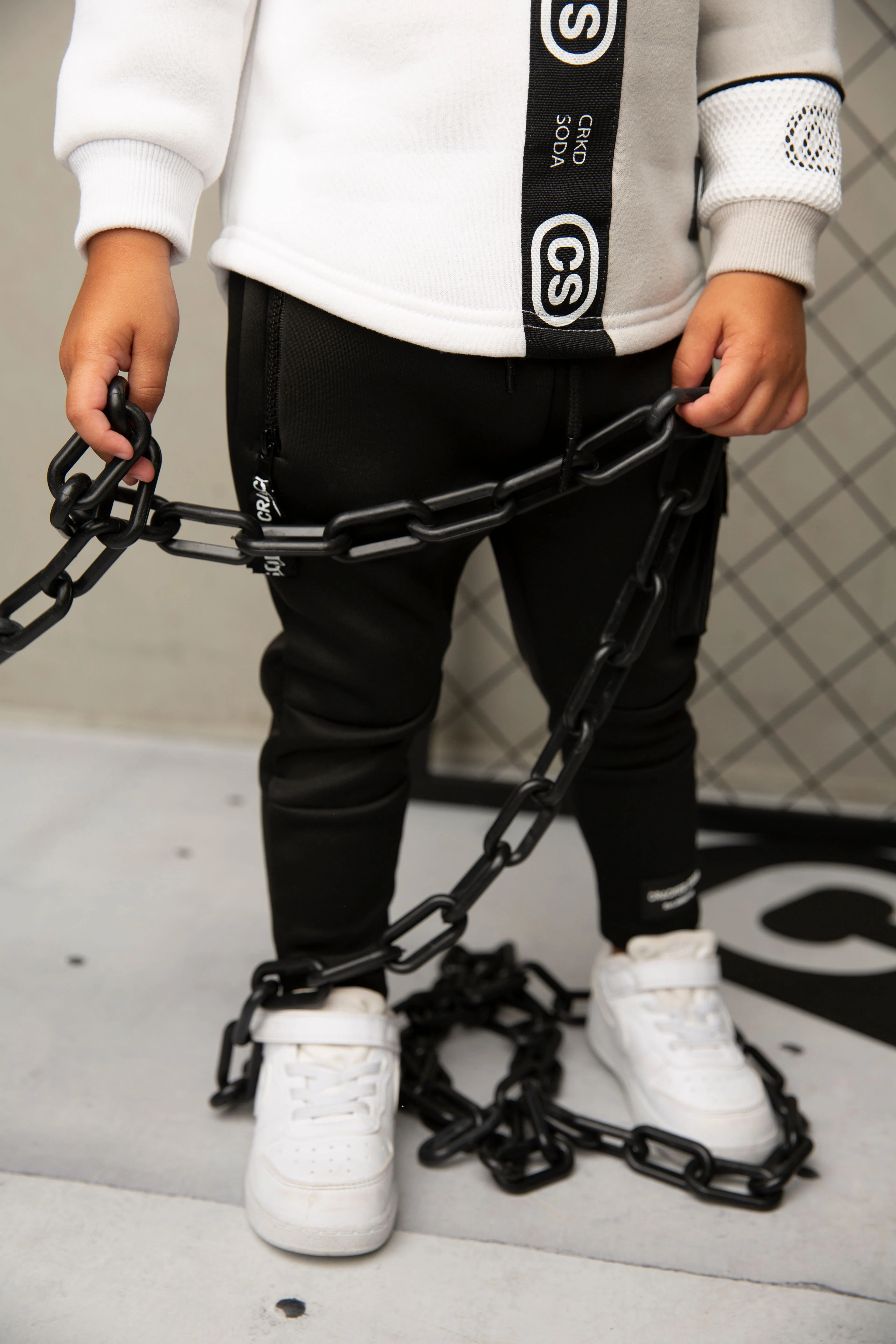 Tate Detailed Pocket Trackpants - Black - Image 3