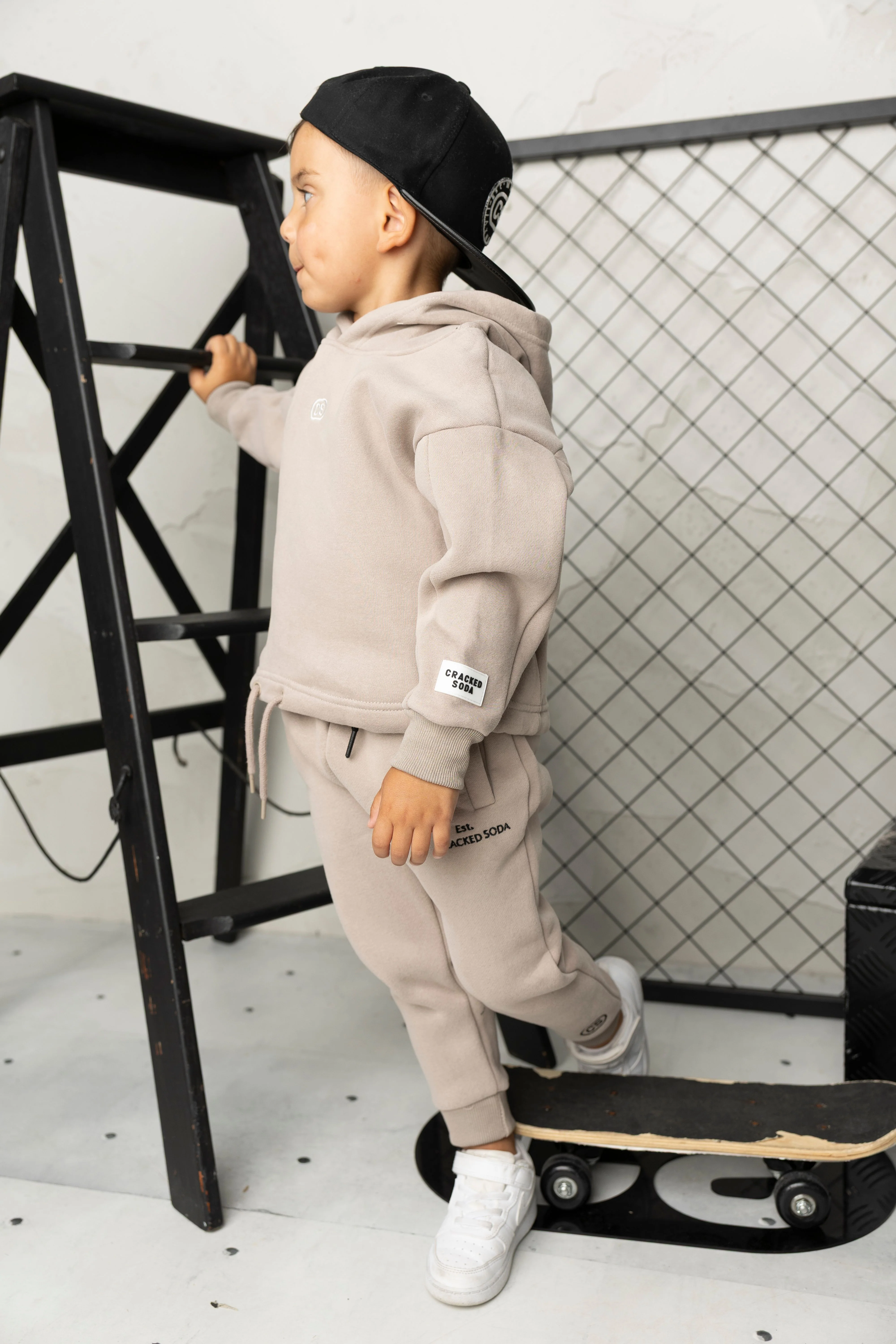 Theodore Oversized Hoodie & Trackpant Set - Image 3