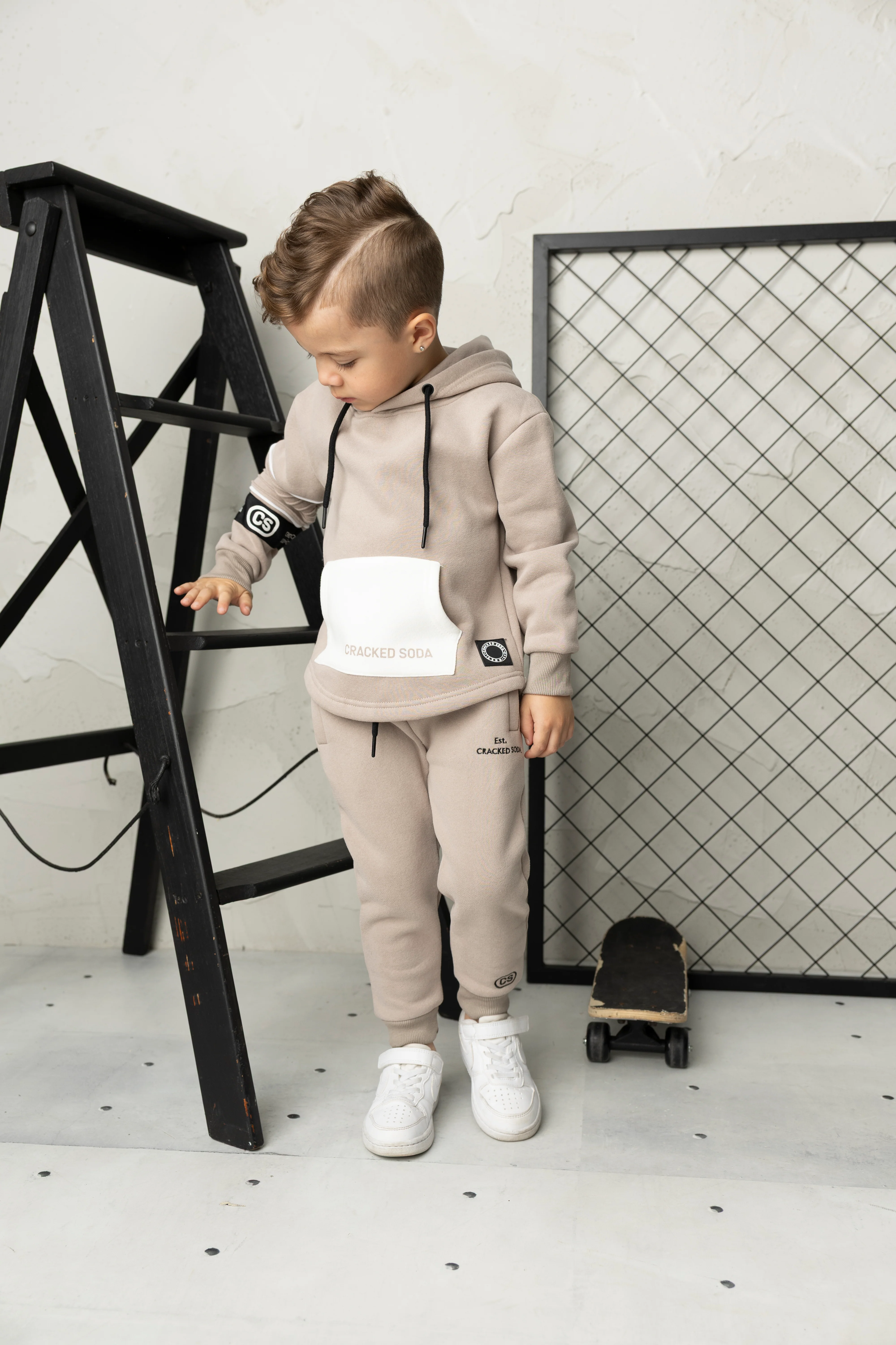Theodore Pocket Hoodie - Truffle - Image 4