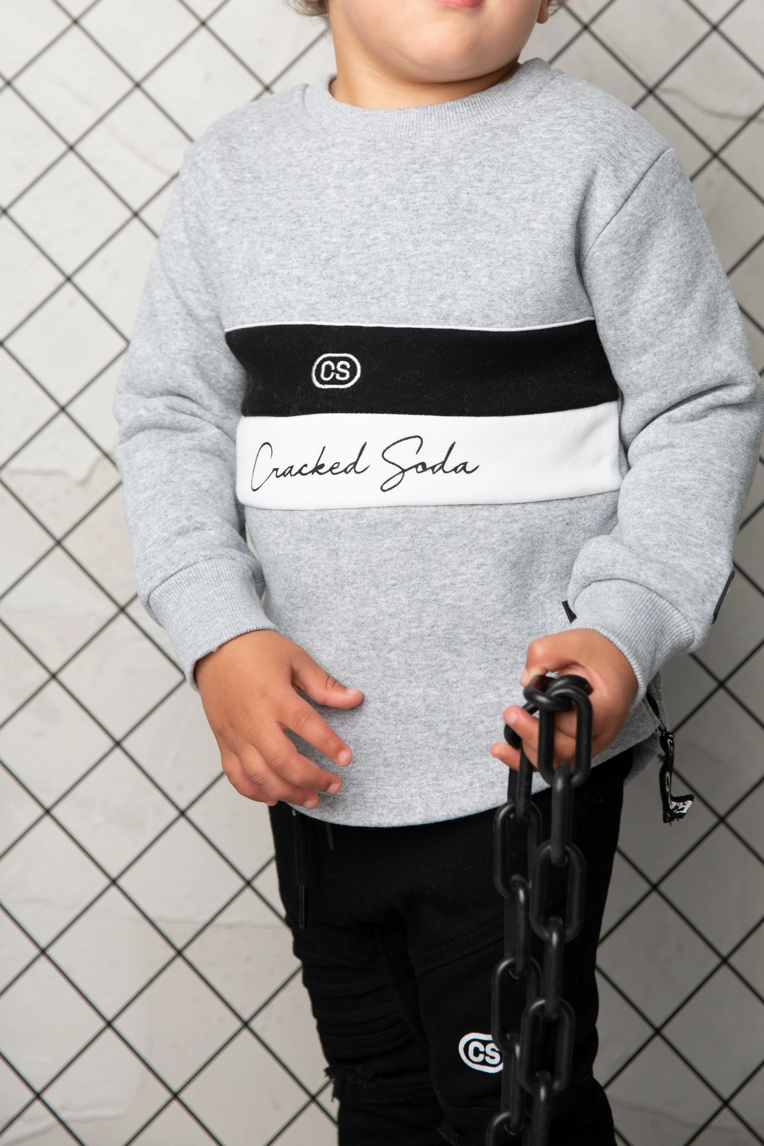 Tommy Crew - Grey - Image 2