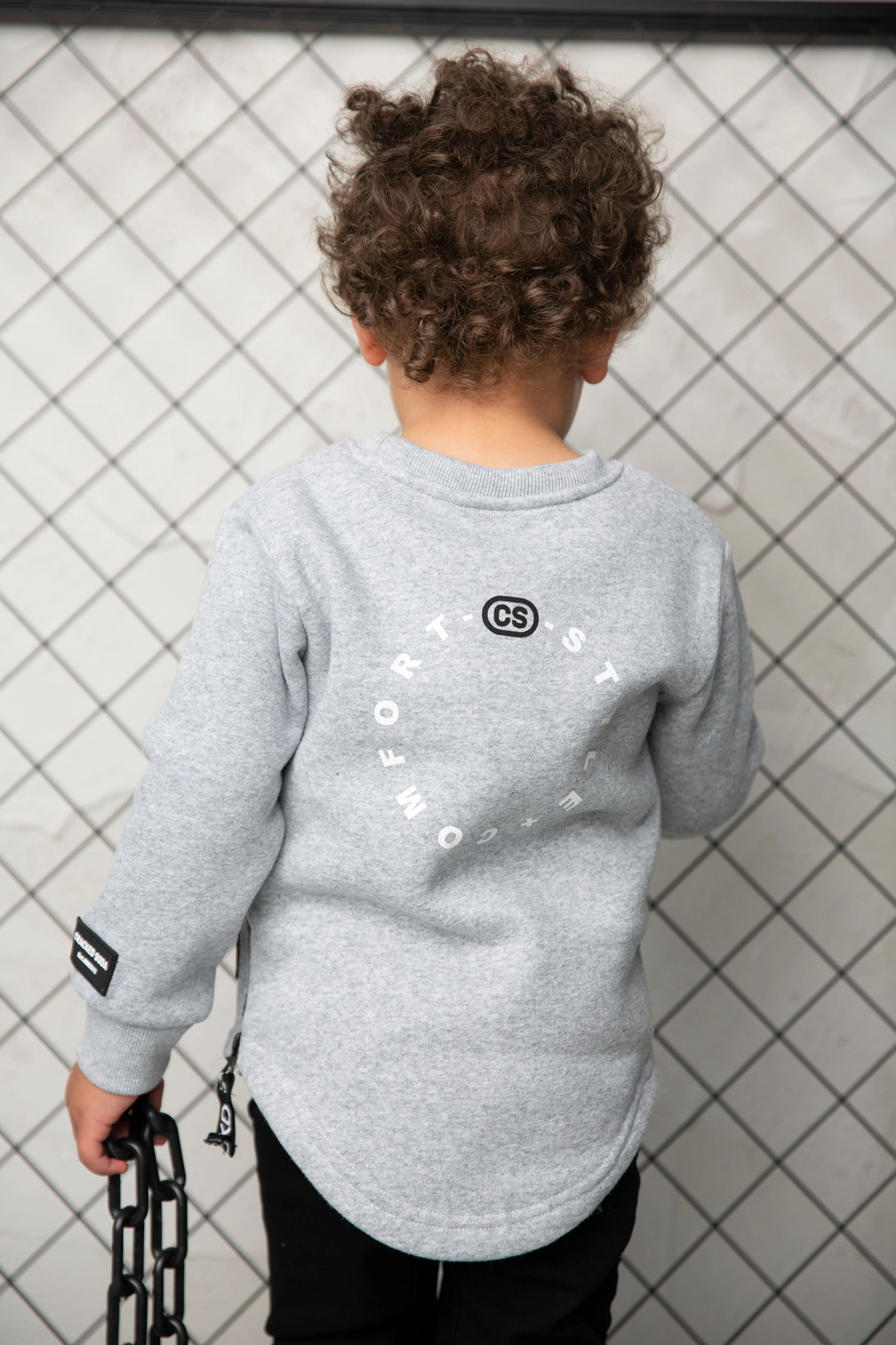 Tommy Crew - Grey - Image 3