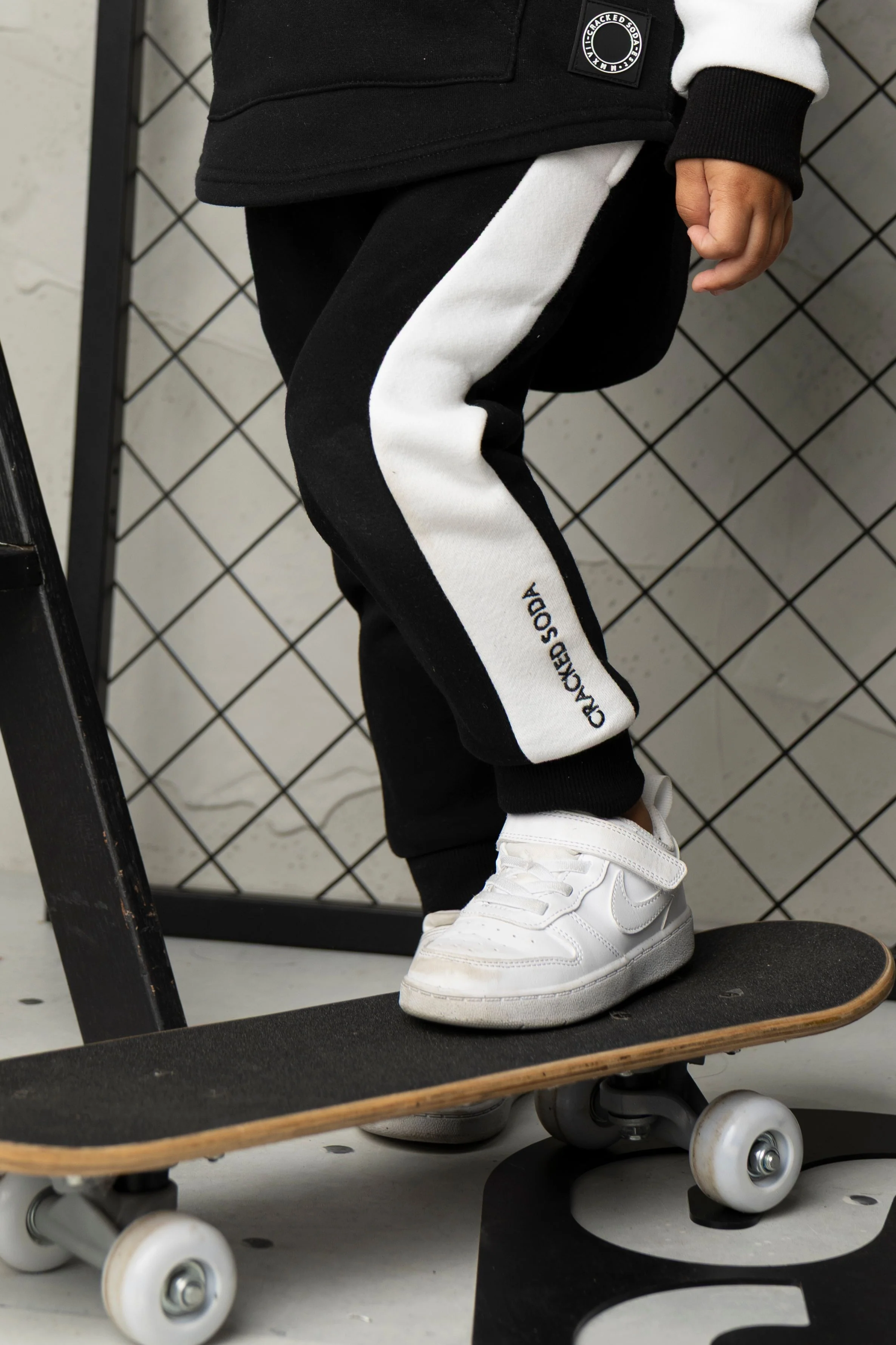 Zayn Hoodie & Trackpant Set - Image 2